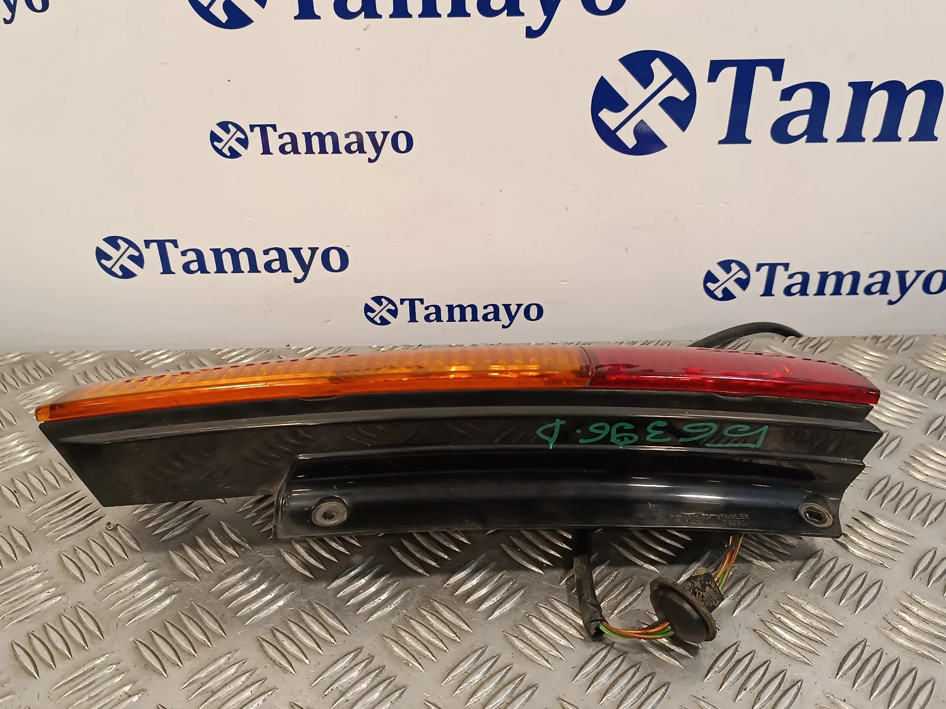 Piloto Trasero Derecho para Suzuki Ignis Rm (Mh)