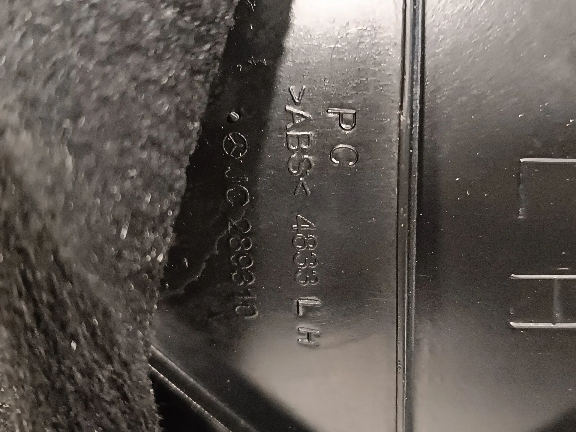 Tapizado Maletero para Mercedes-Benz Clase M (W164)