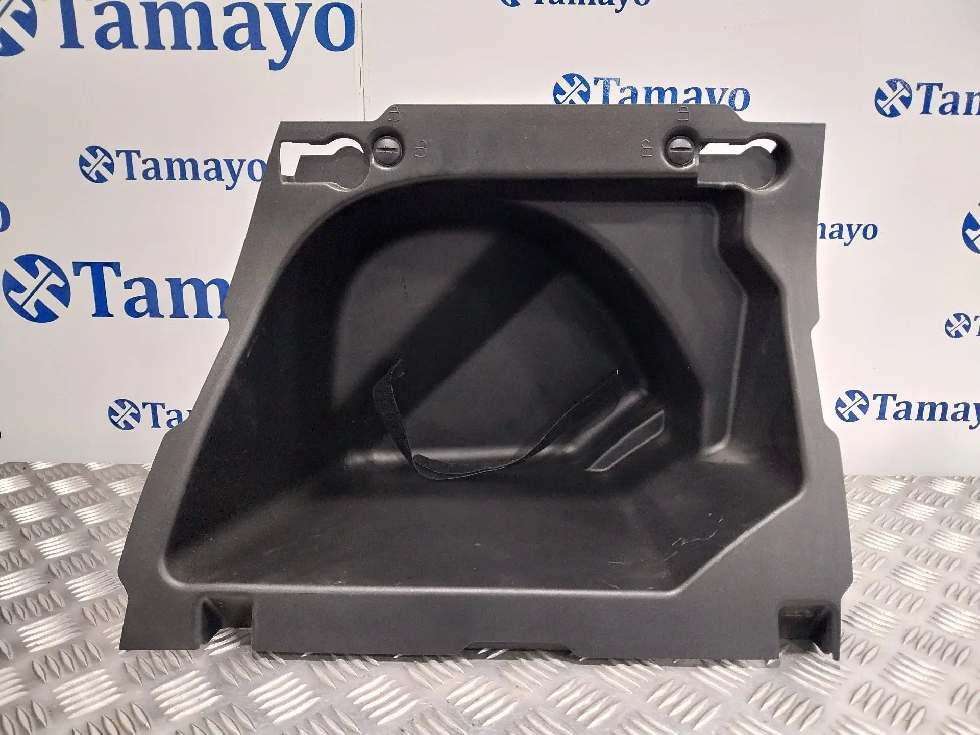 Guantera para Mercedes-Benz Clase M (W164)
