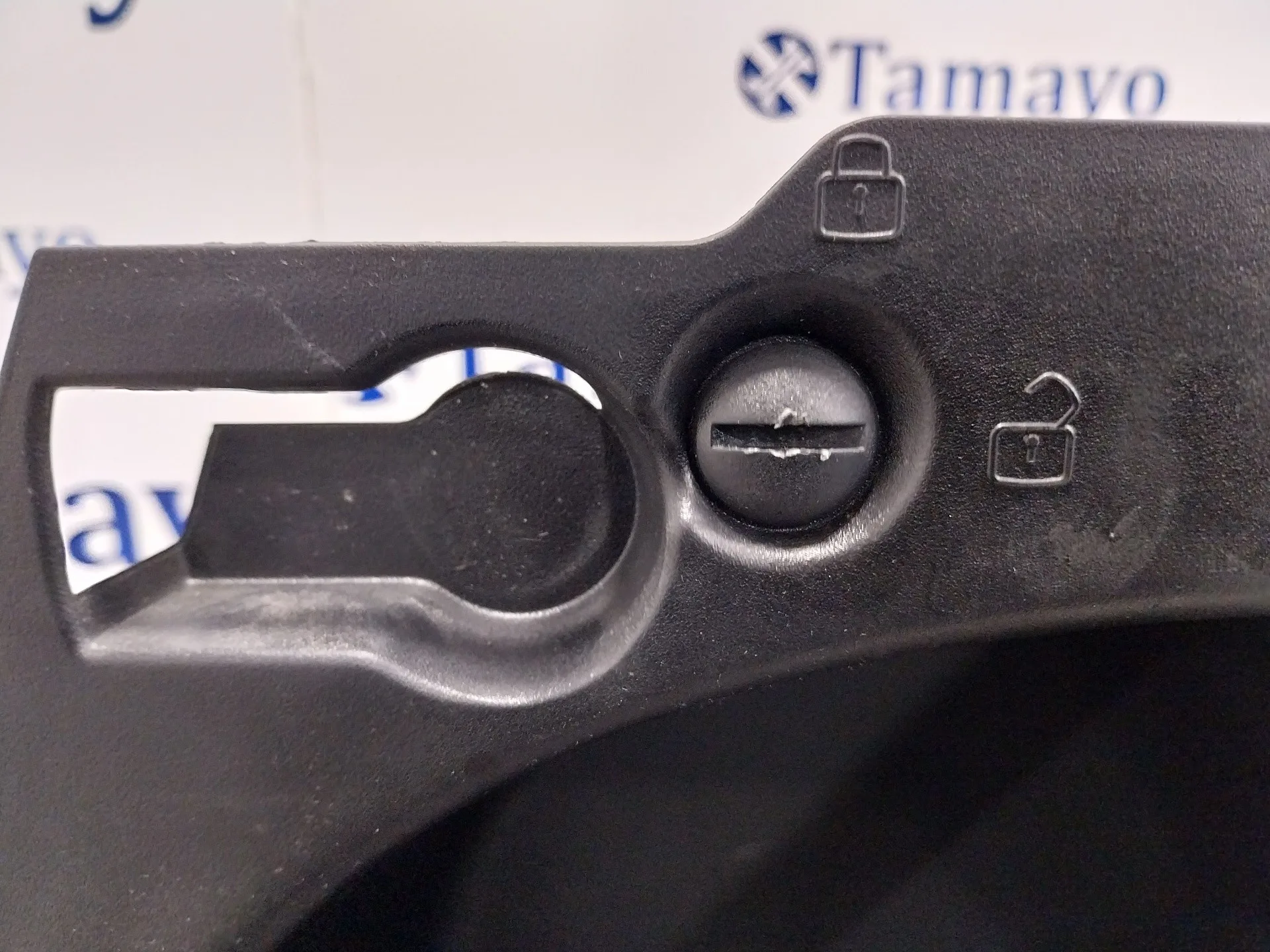 Guantera para Mercedes-Benz Clase M (W164)