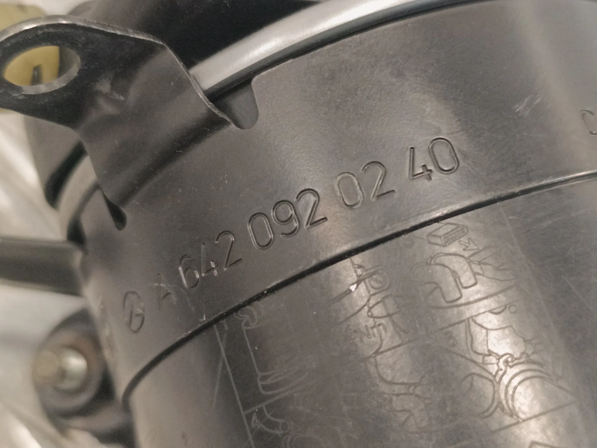 Soporte Filtro Gasoil para Mercedes-Benz Clase M (W164)