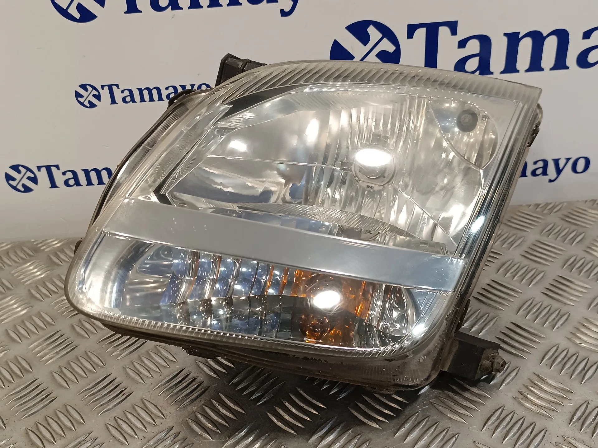 Faro Izquierdo para Suzuki Ignis Rm (Mh)
