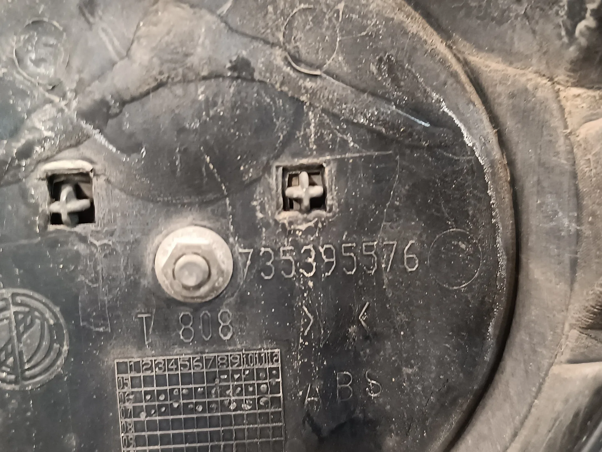 Rejilla Delantera para Fiat Doblo (119)
