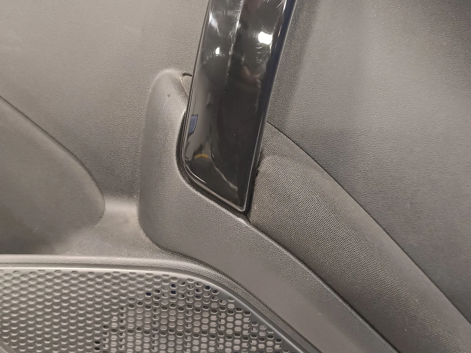 Guarnecido Puerta Trasera Izquierda para Peugeot 208