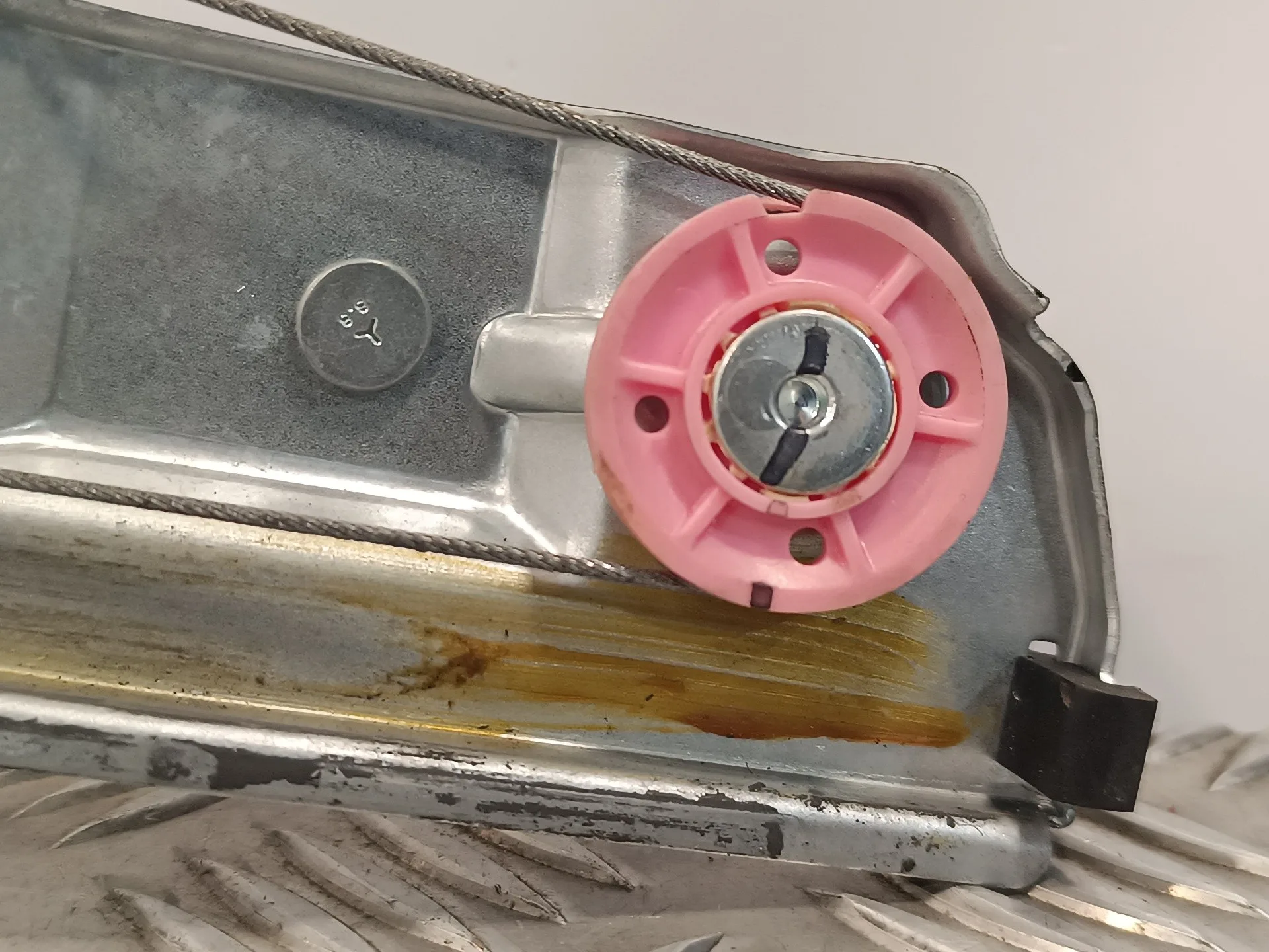 Elevalunas Delantero Izquierdo para Peugeot 208