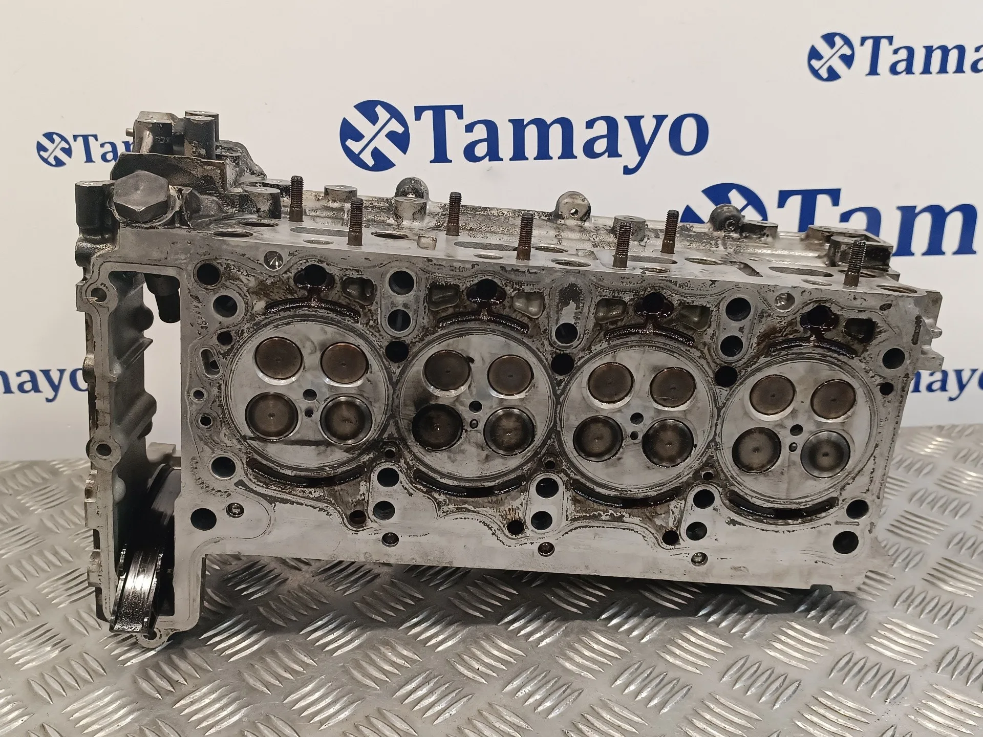 Culata para Mercedes-Benz Sprinterii Caja Cerrada (Desde 01.06)