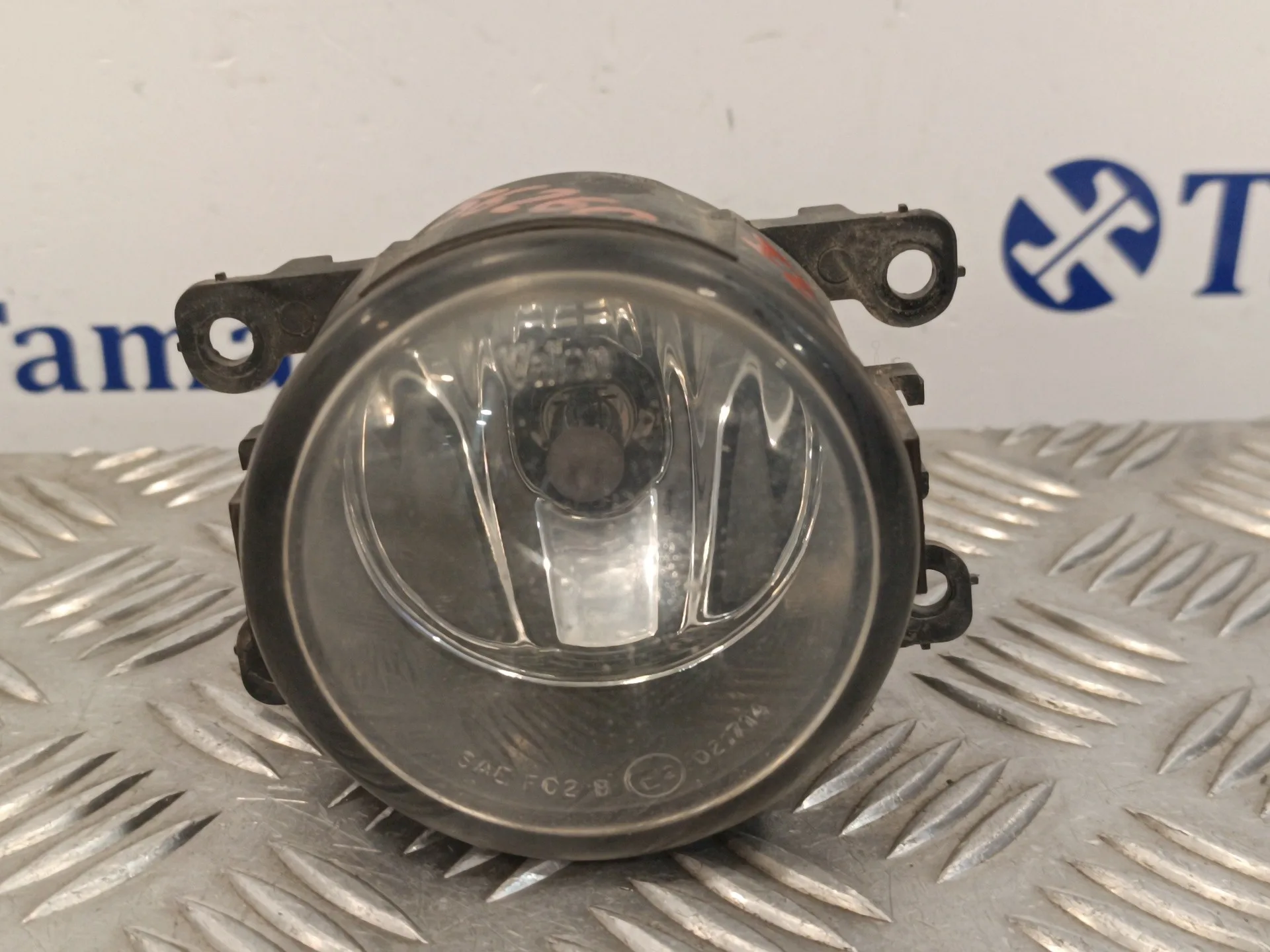 Faro Antiniebla Izquierdo para Renault Megane Ii Berlina 5P