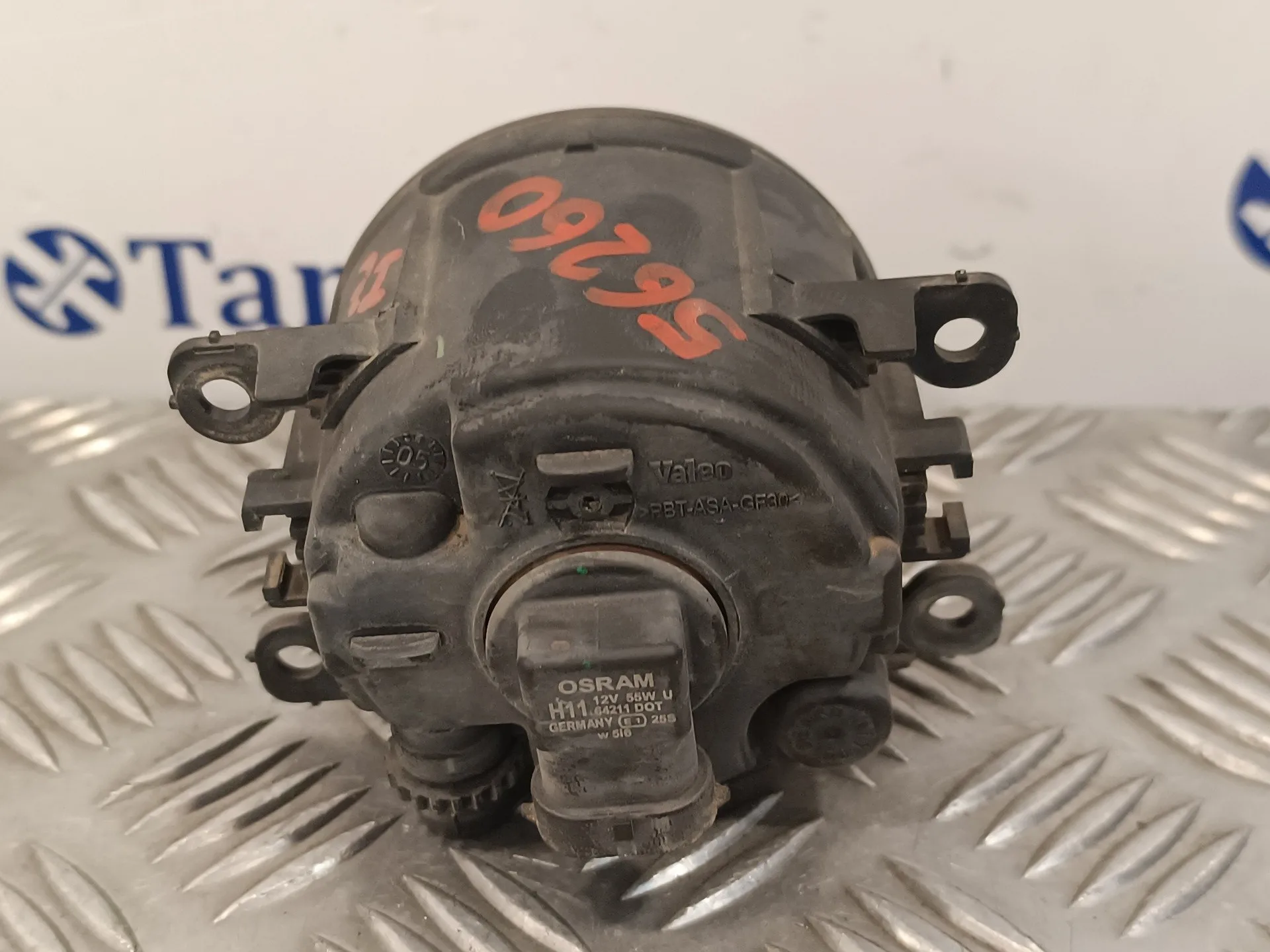 Faro Antiniebla Izquierdo para Renault Megane Ii Berlina 5P