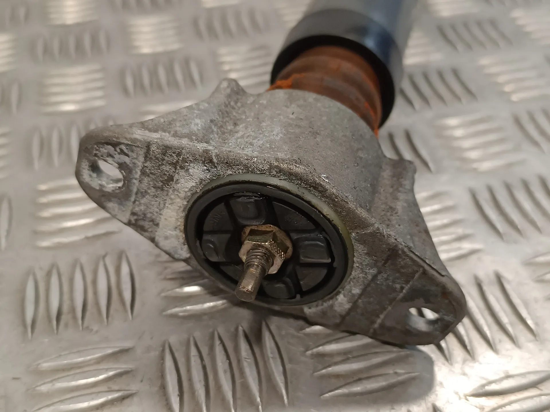 Amortiguador Trasero Izquierdo para Ford Focus Berlina (Cap)