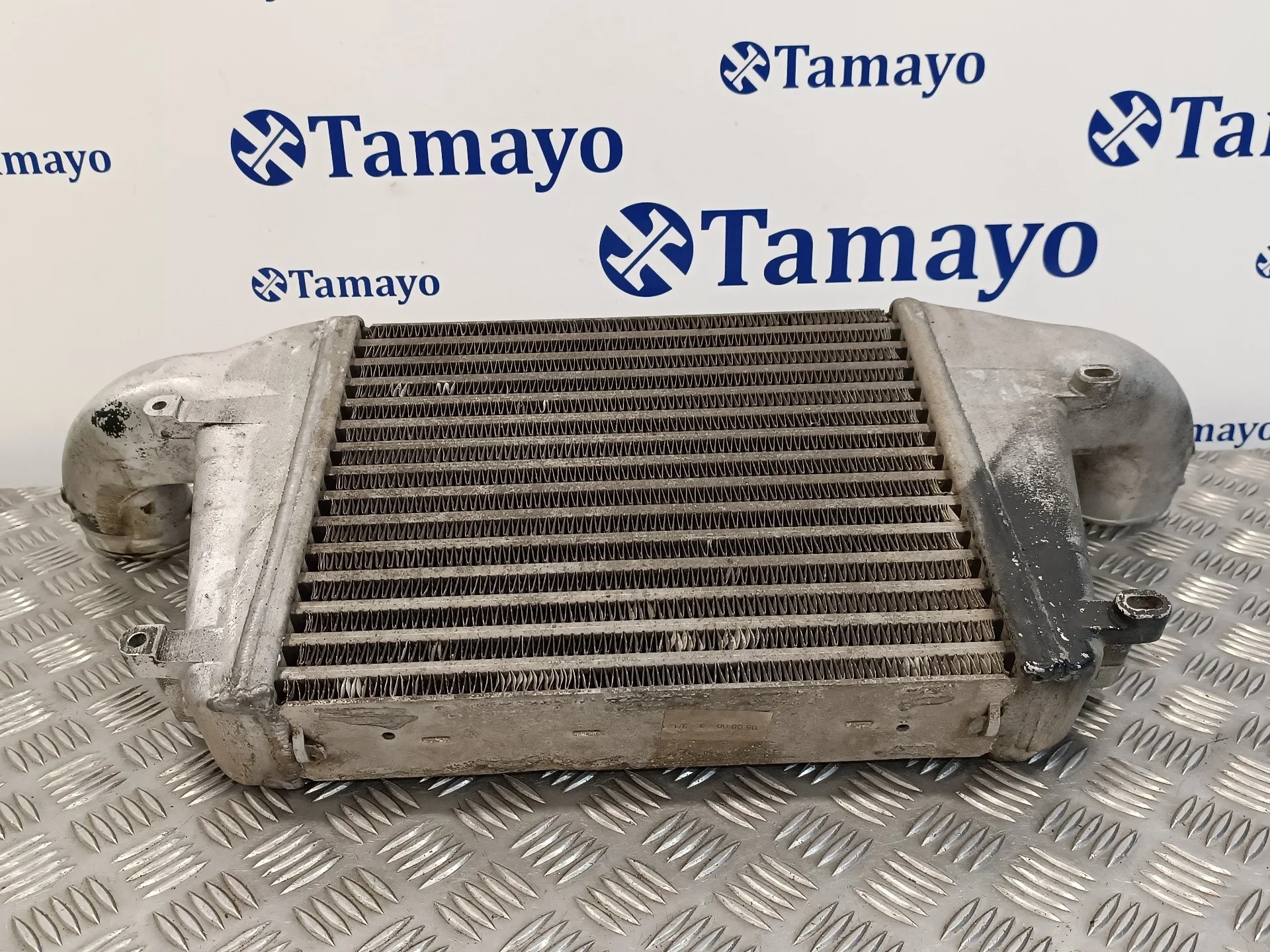 Intercooler para Nissan Cabstar