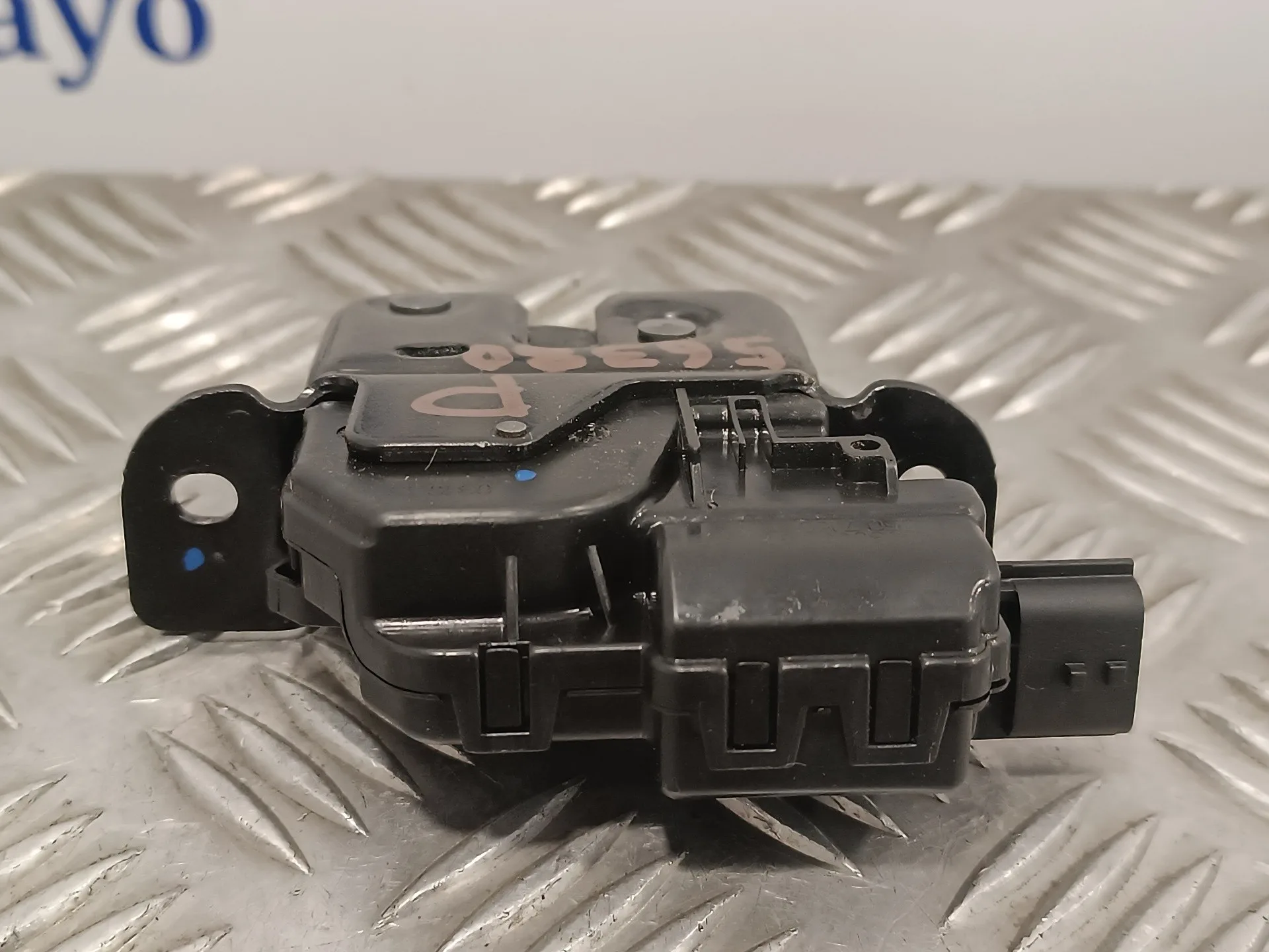 Cerradura Maletero / Porton para Renault Clio Iv