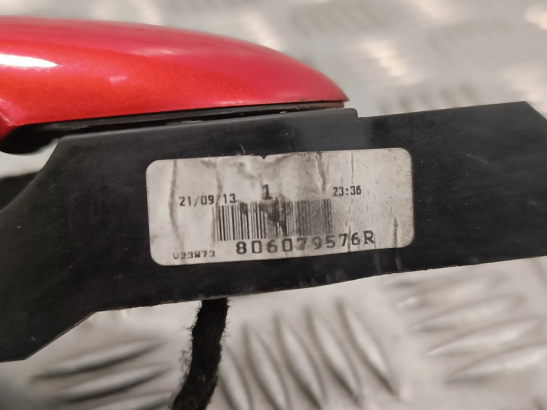 Maneta Exterior Delantera Izquierda para Renault Clio Iv