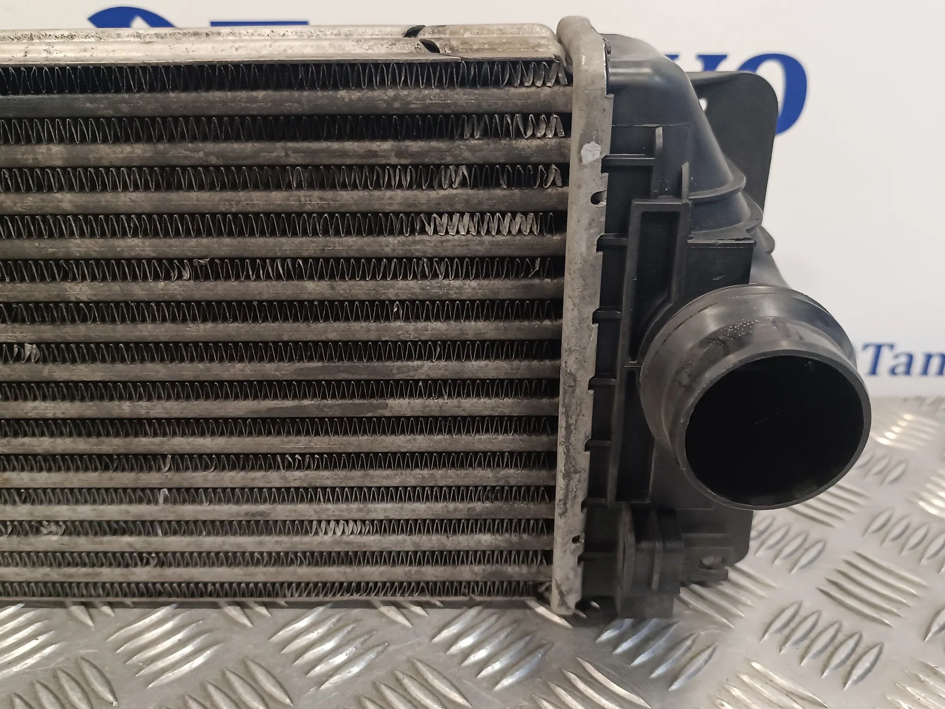 Intercooler para Volkswagen Crafter Caja Cerrada