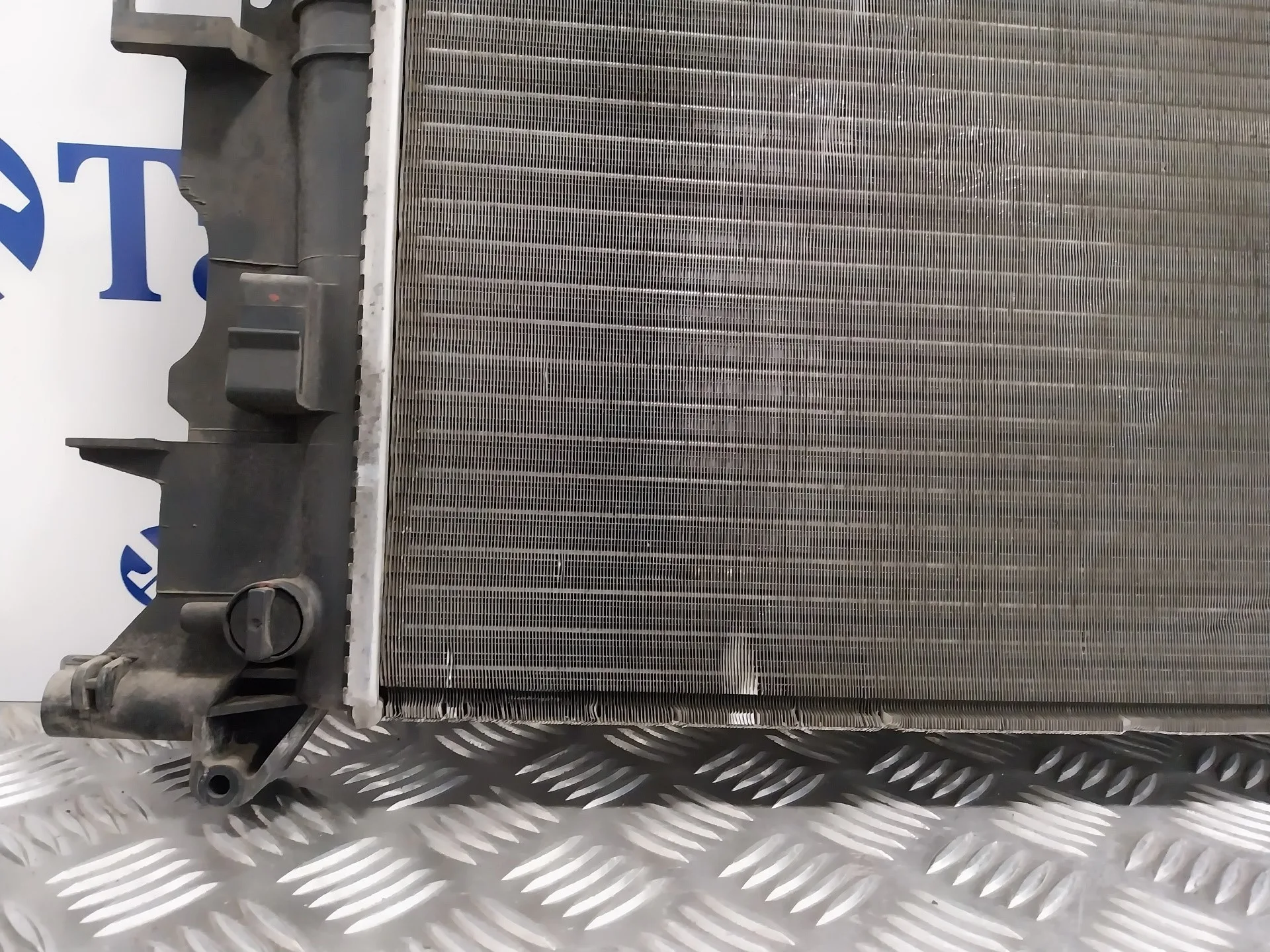 Radiador Agua para Volkswagen Crafter Caja Cerrada