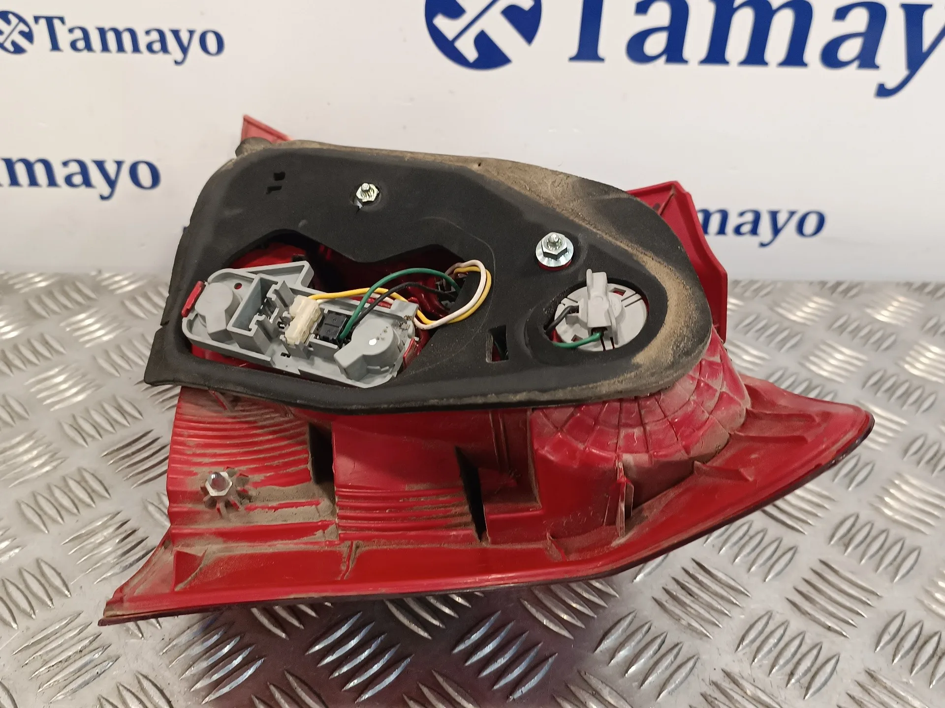 Piloto Trasero Izquierdo para Toyota Yaris (Ksp9/Scp9/Nlp9)