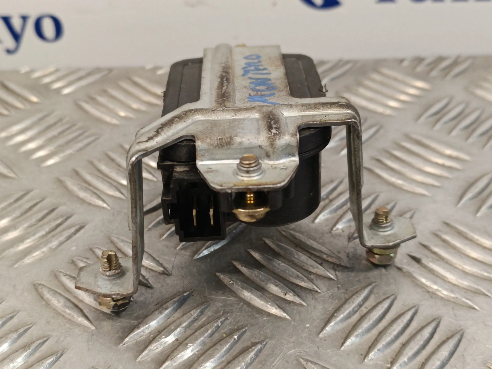 Motor Cierre Centralizado Trasero Izquierdo para Mitsubishi Montero (V20/V40)