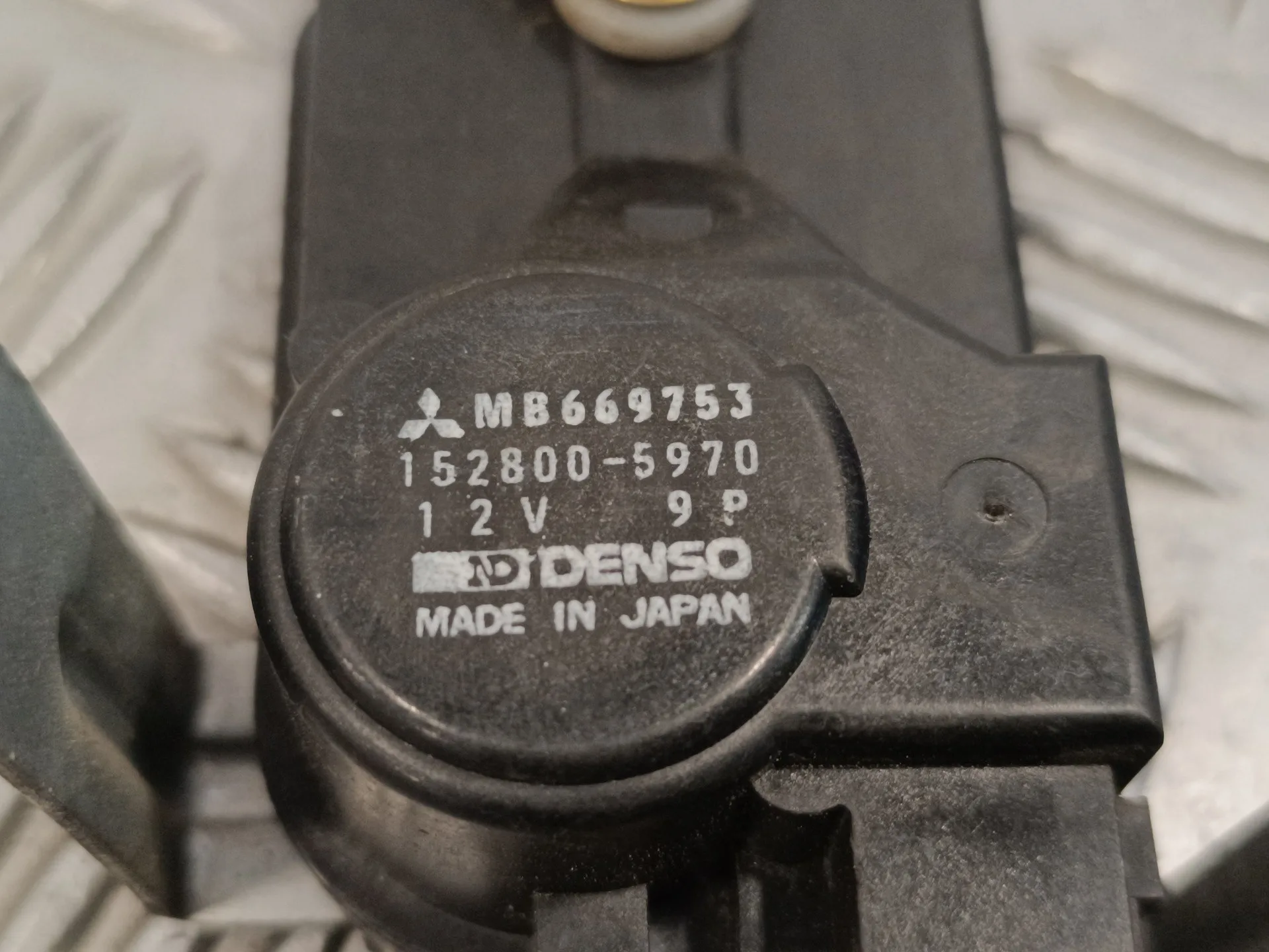Motor Cierre Centralizado Trasero Izquierdo para Mitsubishi Montero (V20/V40)