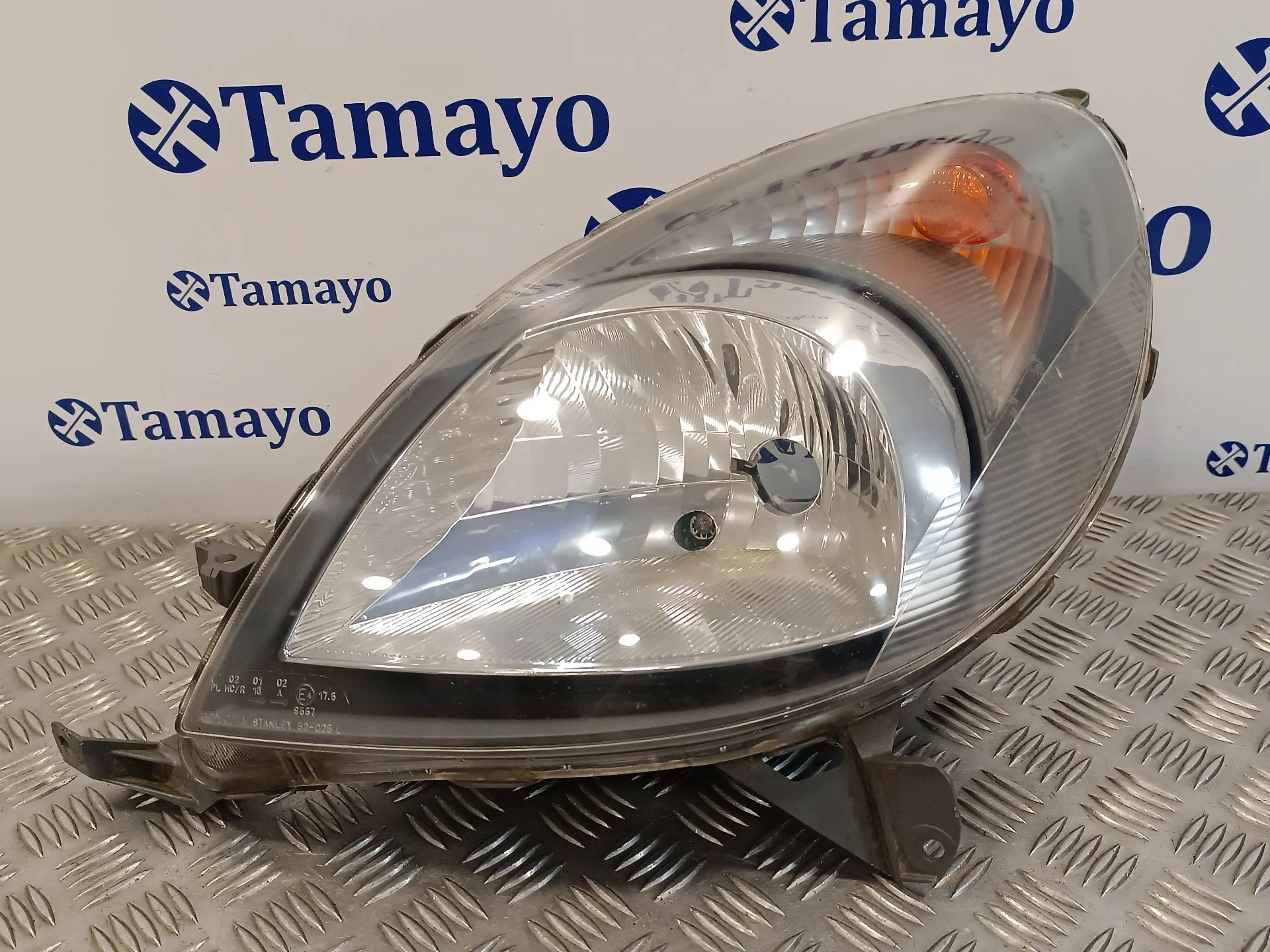 Faro Izquierdo para Toyota Yaris (Ncp1/Nlp1/Scp1)