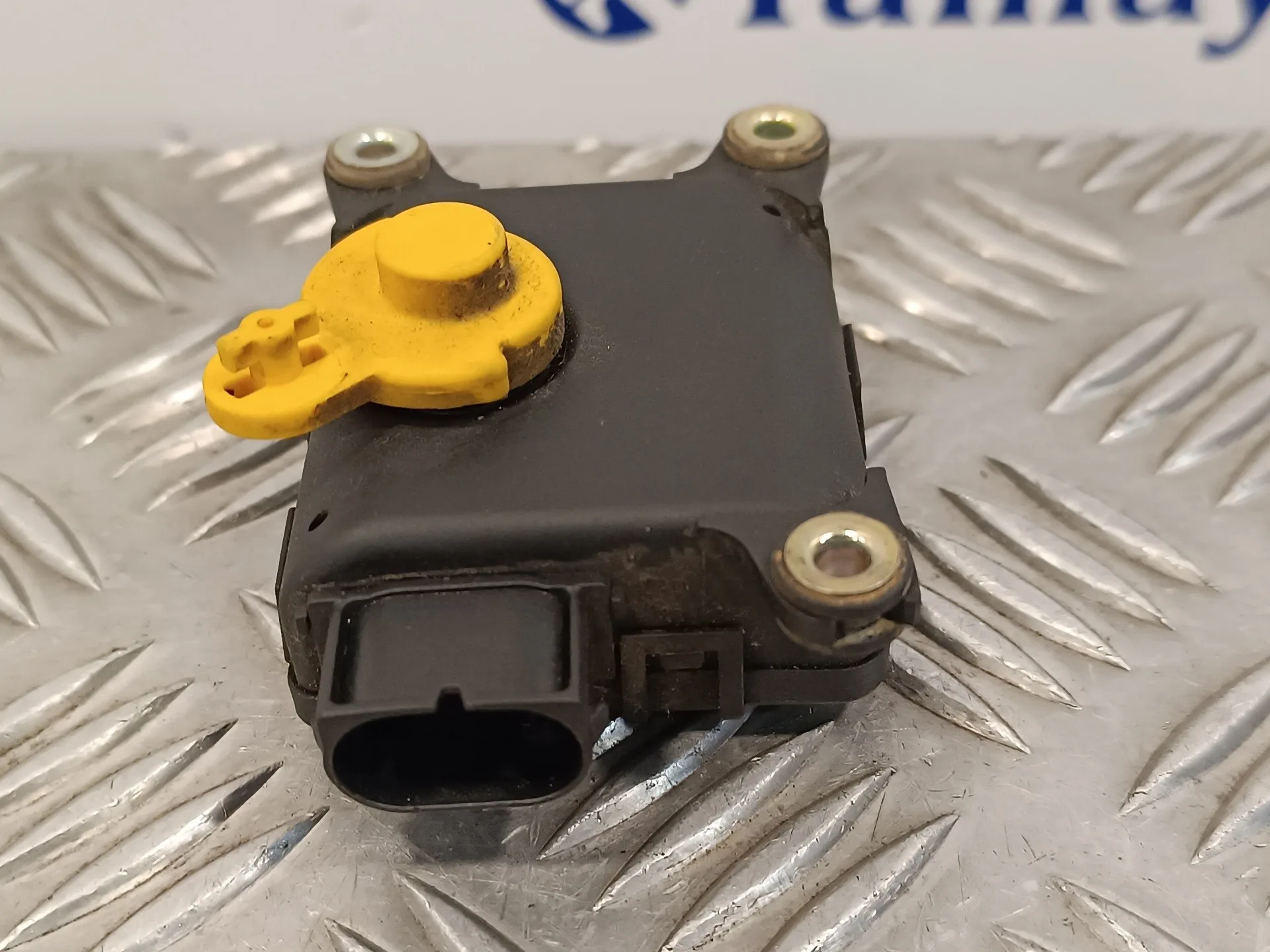 Motor Apertura Trampillas Climatizador para Seat Leon (1M1)
