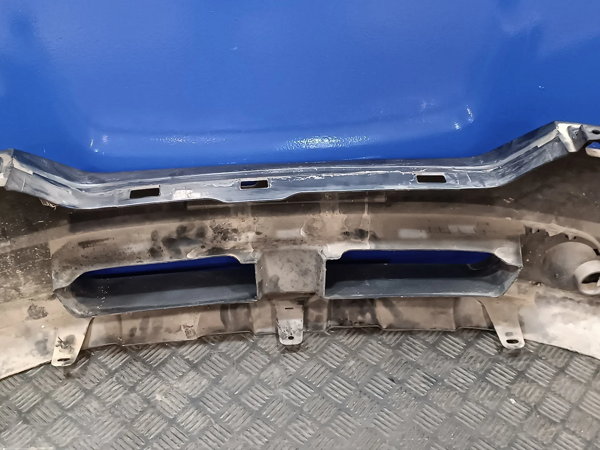 Paragolpes Delantero para Subaru Legacy Berl. B13 (Bl)