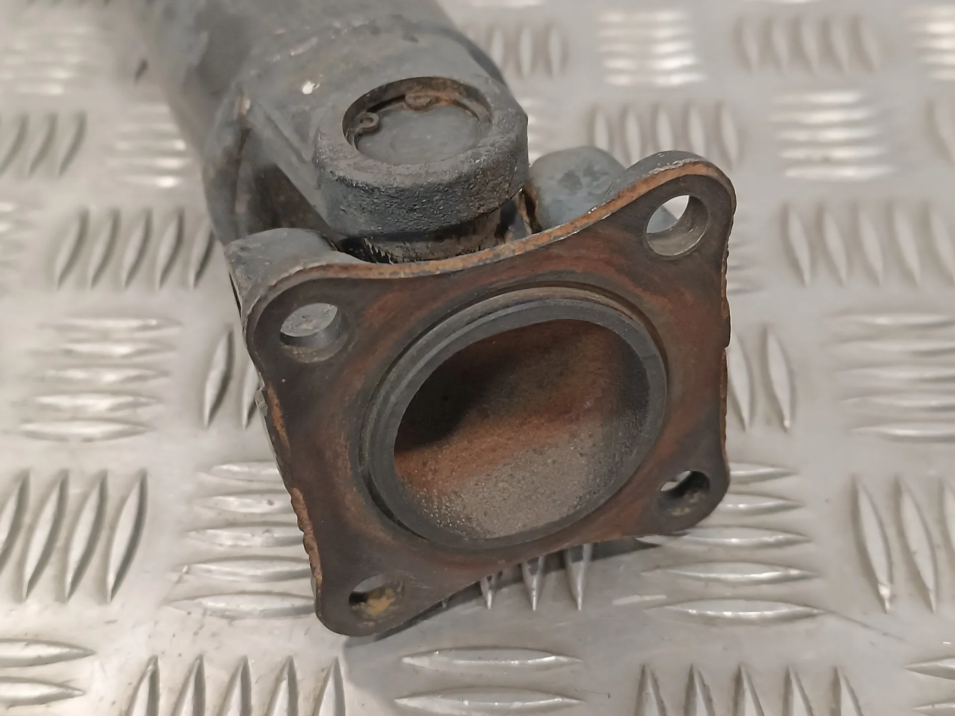 Transmision Central para Nissan Terrano/Terrano.ii (R20)