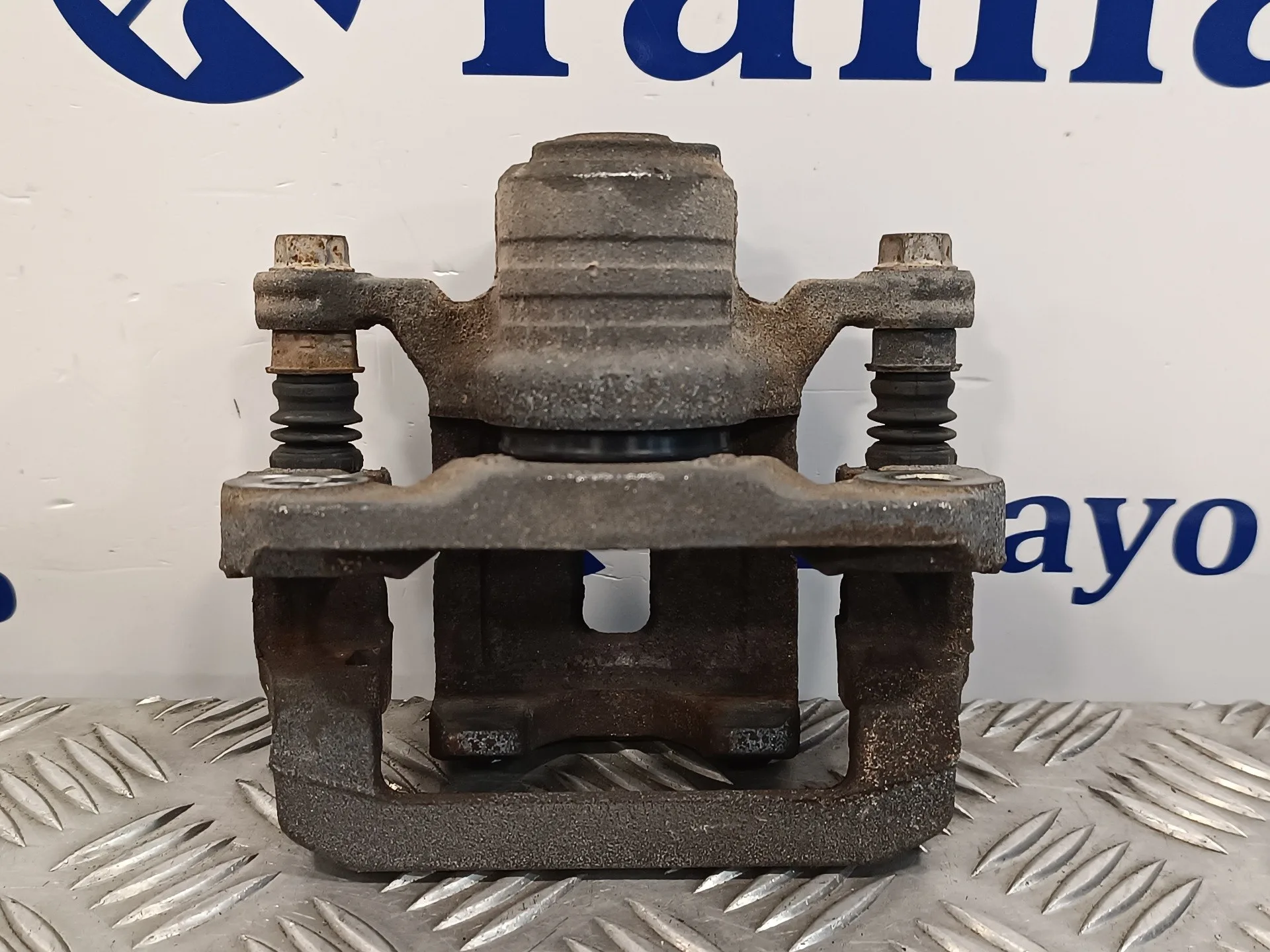 Pinza Freno Trasera Izquierda para Nissan Pathfinder (R51)