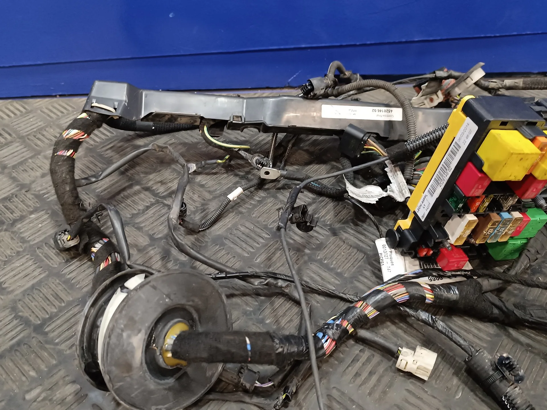 Instalacion Electrica Salpicadero para Peugeot 208