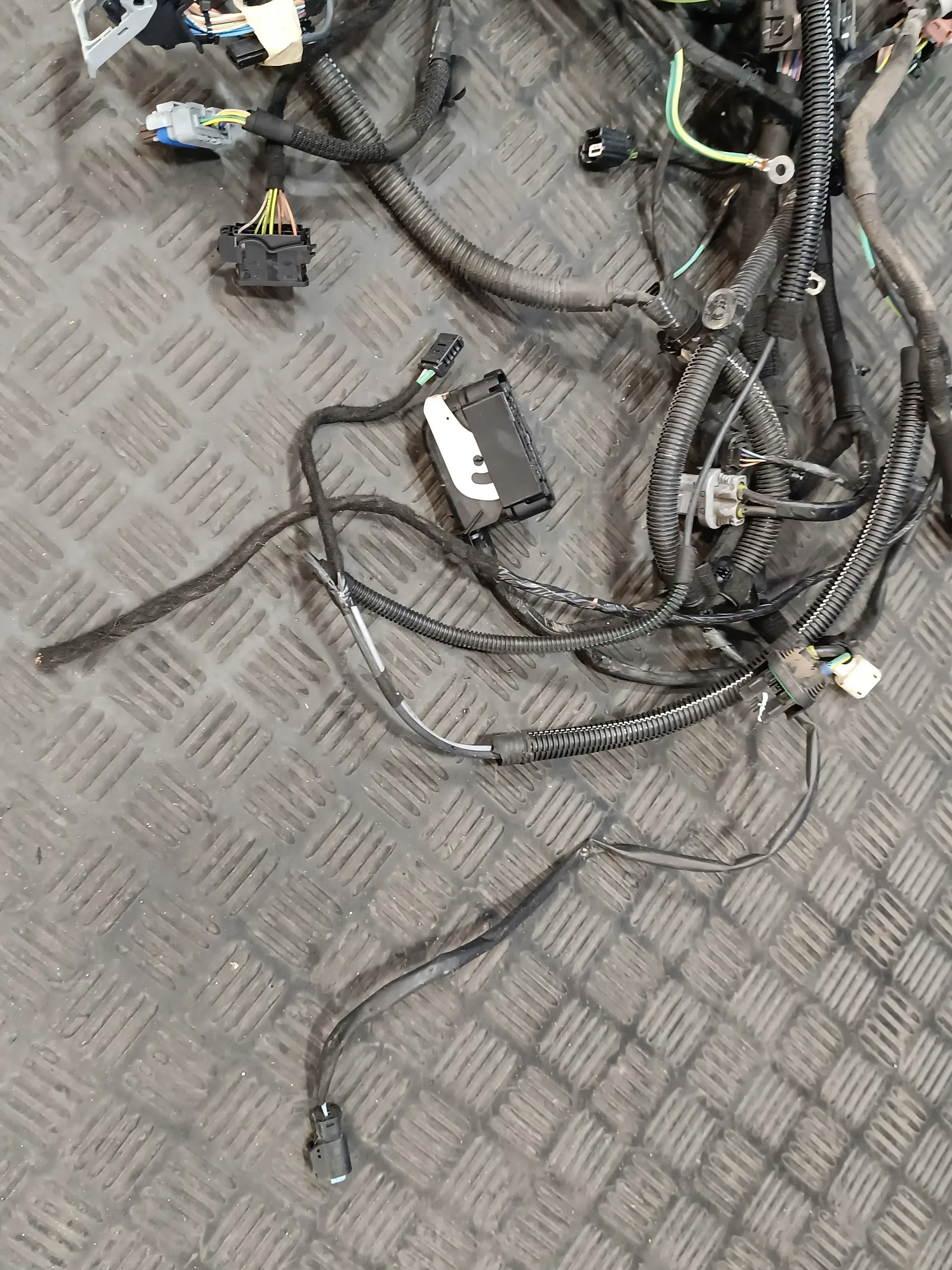 Instalacion Electrica Salpicadero para Peugeot 208