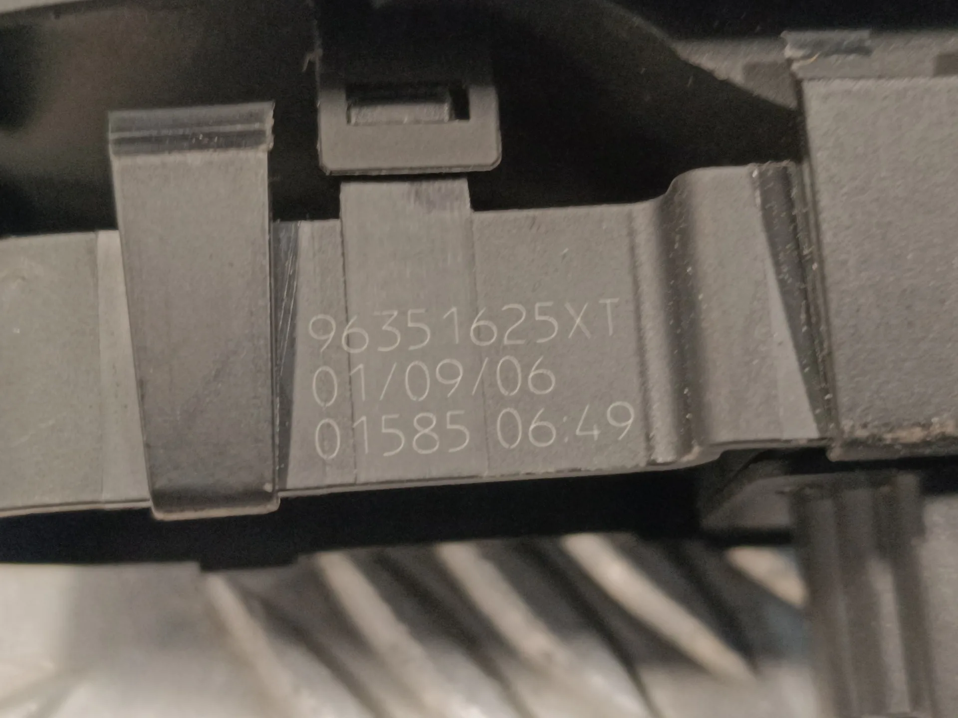 Mando Elevalunas Delantero Derecho para Peugeot 307 Break/Sw (S2)
