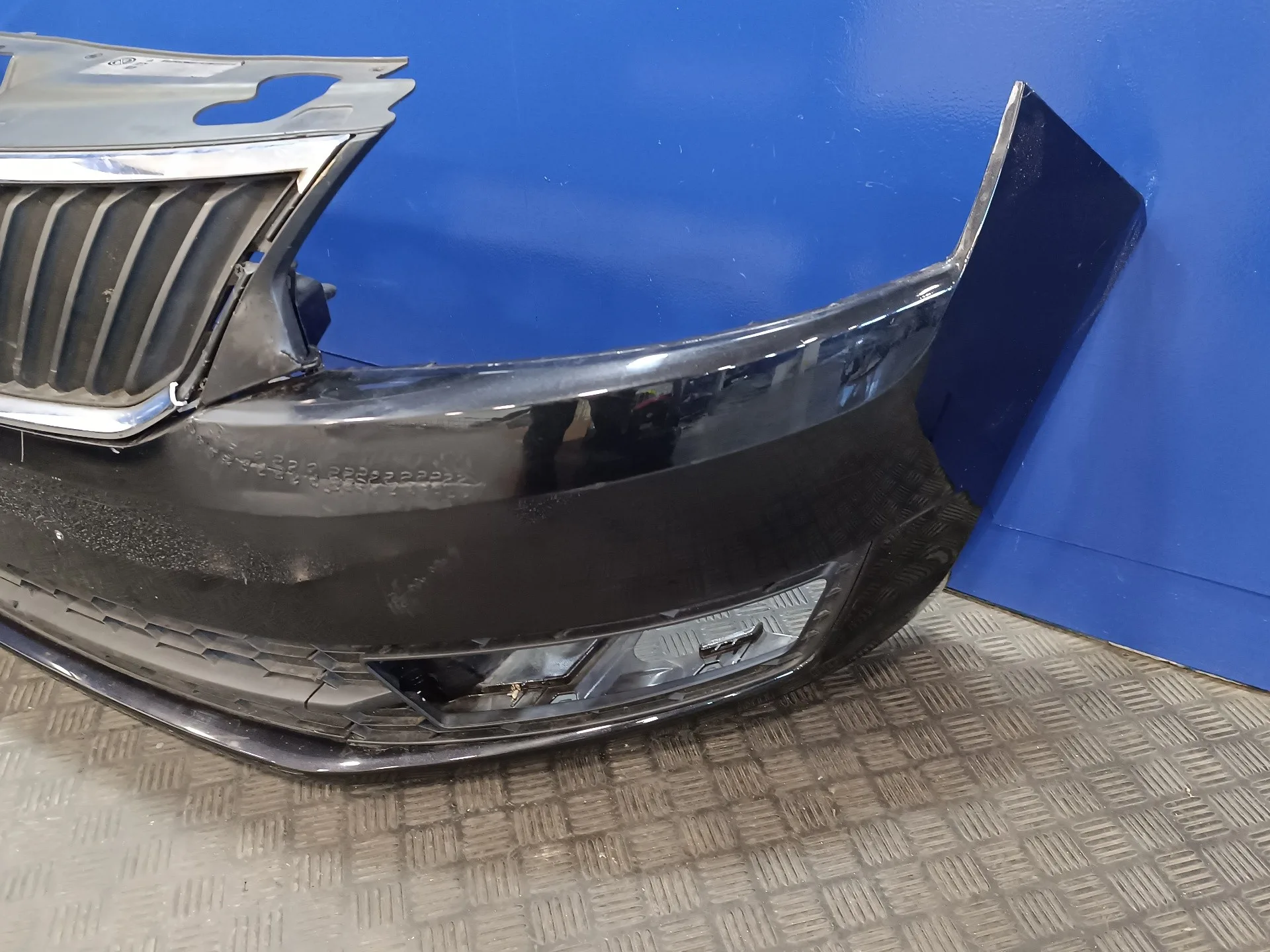 Paragolpes Delantero para Skoda Rapid