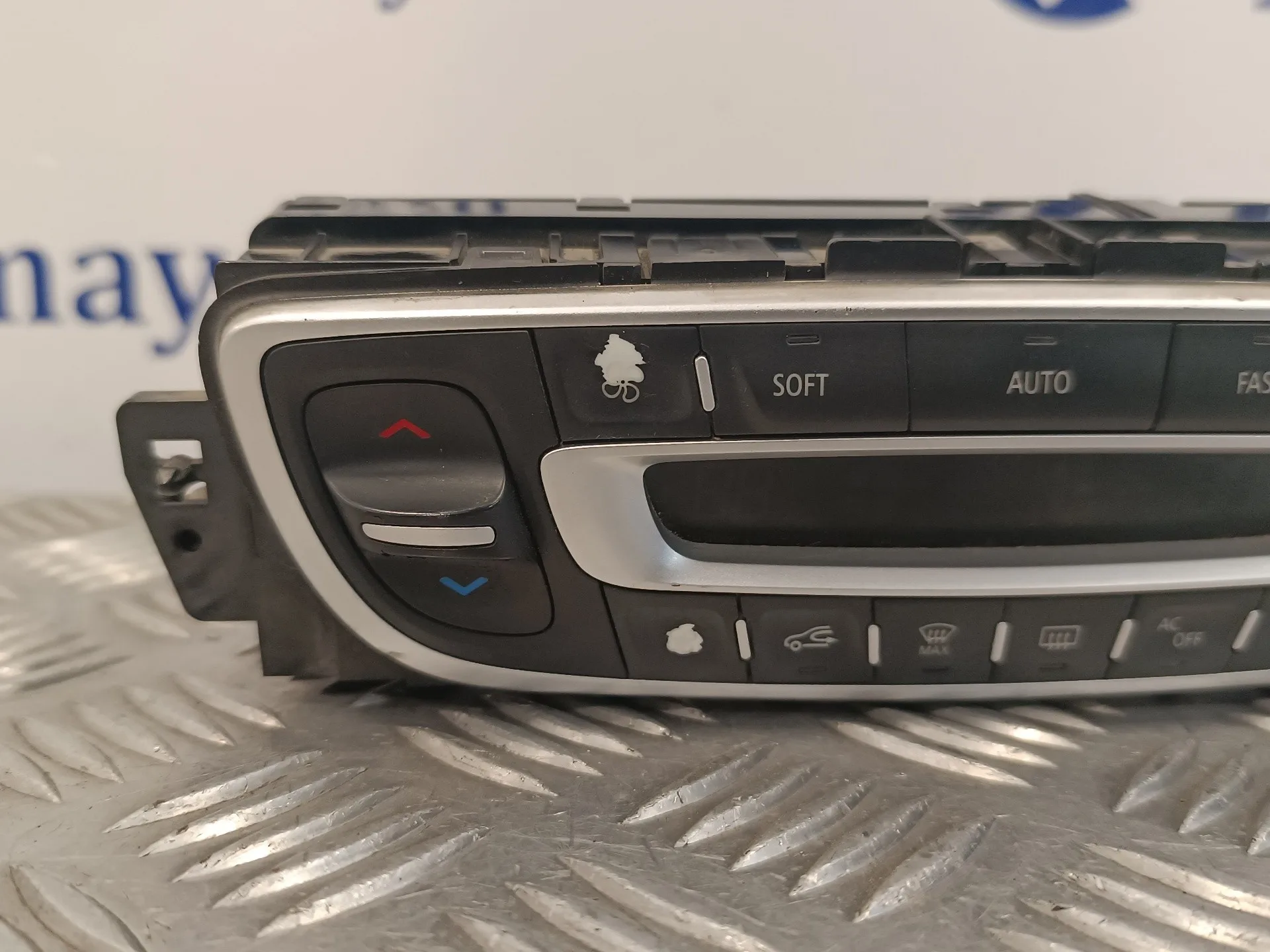 Mando Climatizador para Renault Megane Iii Berlina 5 P