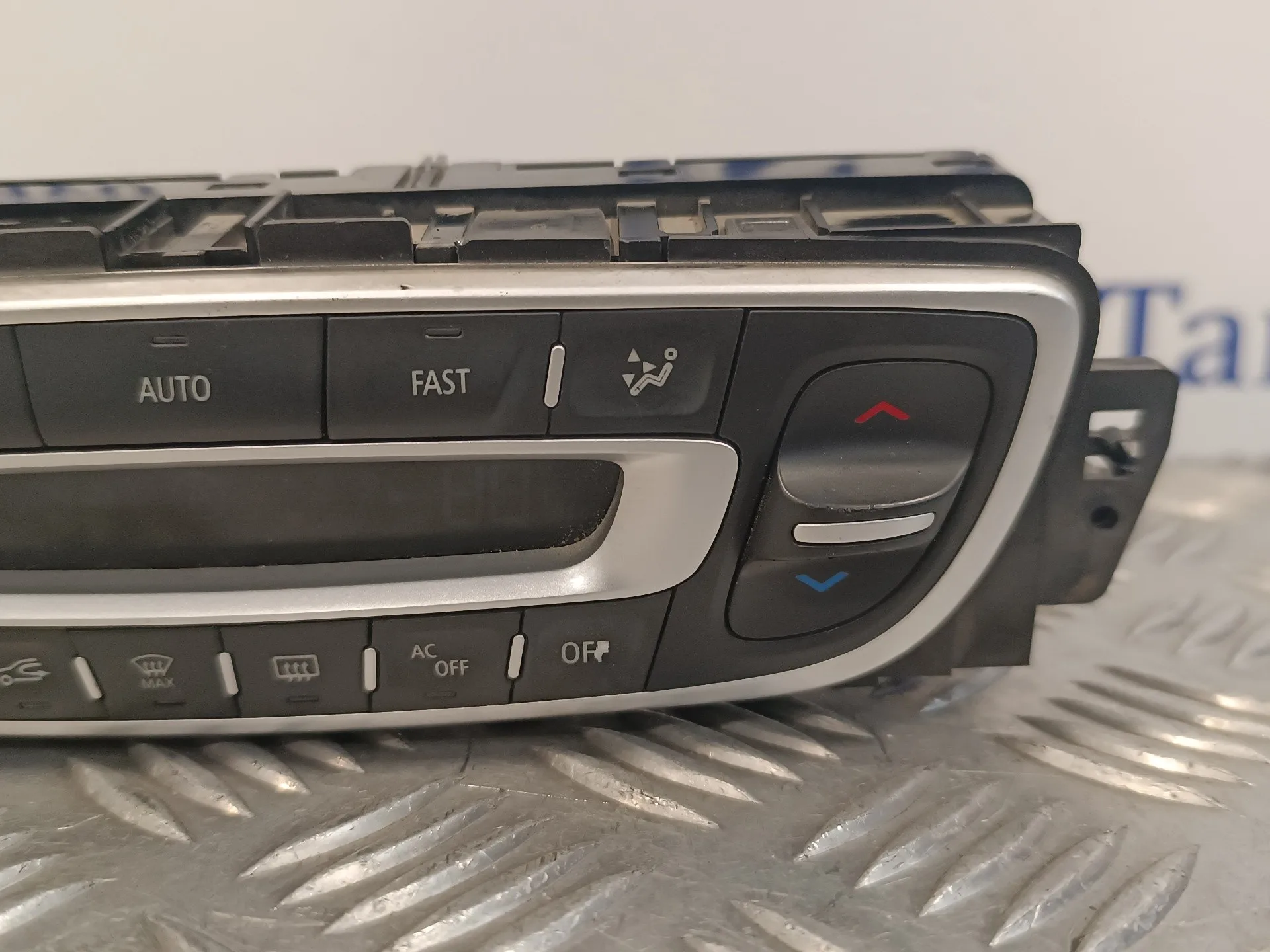 Mando Climatizador para Renault Megane Iii Berlina 5 P