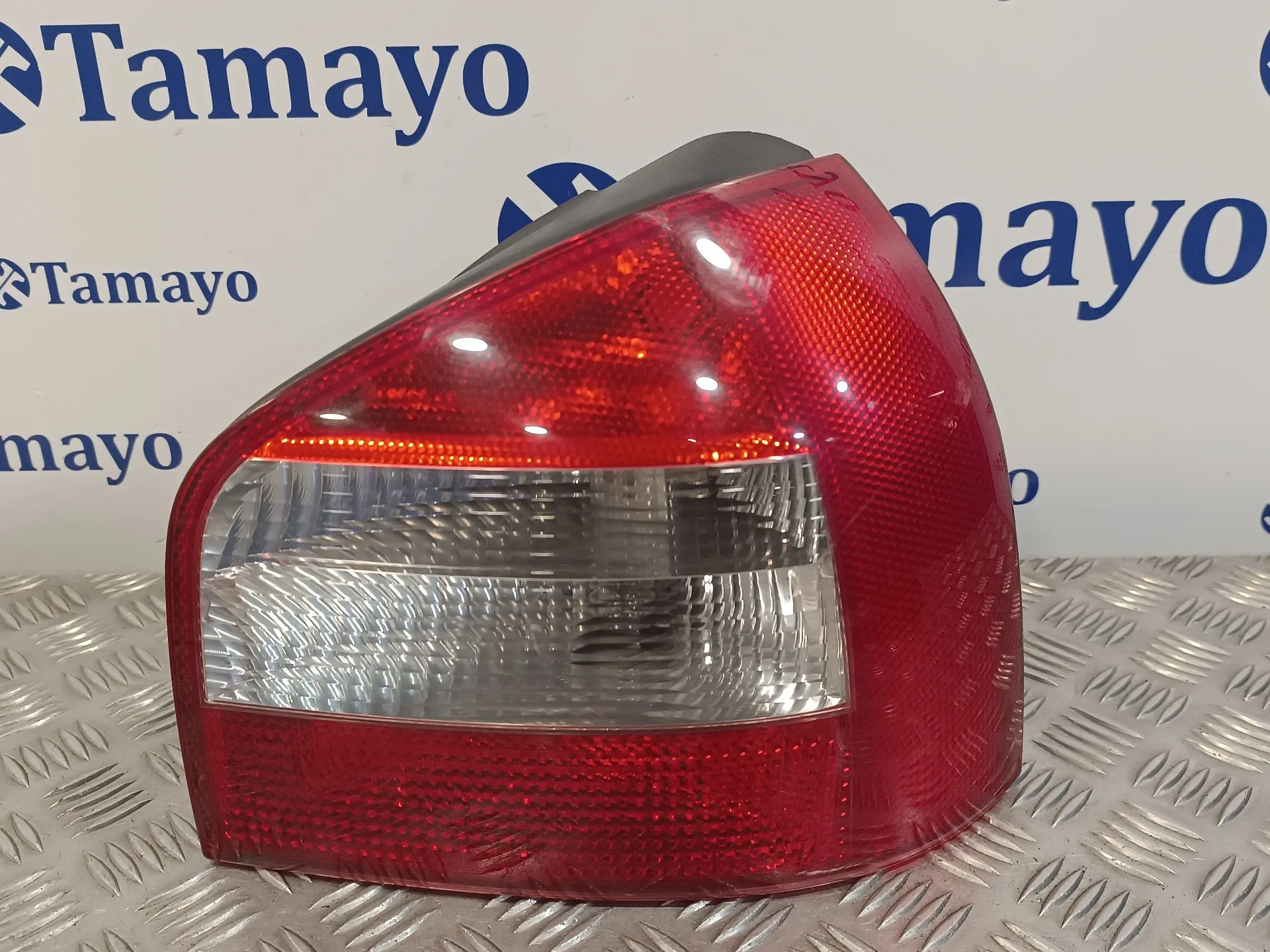 Piloto Trasero Derecho para Audi A3 (8L)