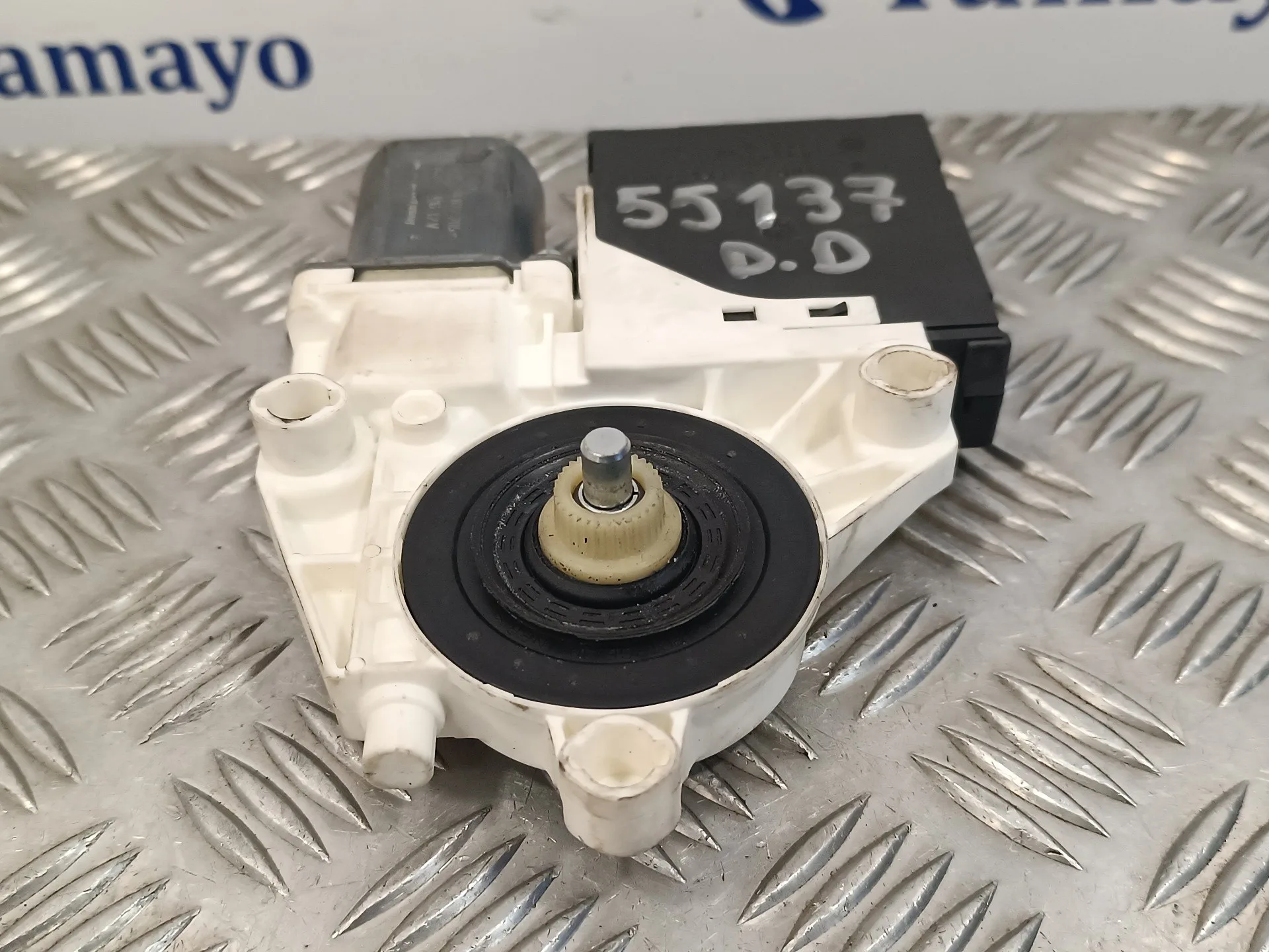 Motor Elevalunas Delantero Derecho para Audi A3 Sportback (8P)