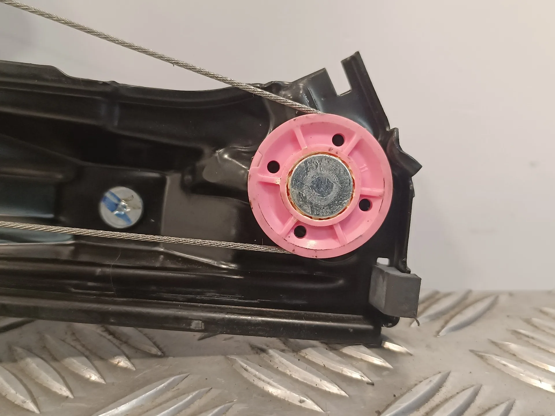 Elevalunas Delantero Izquierdo para Ford Ka (Ccu)