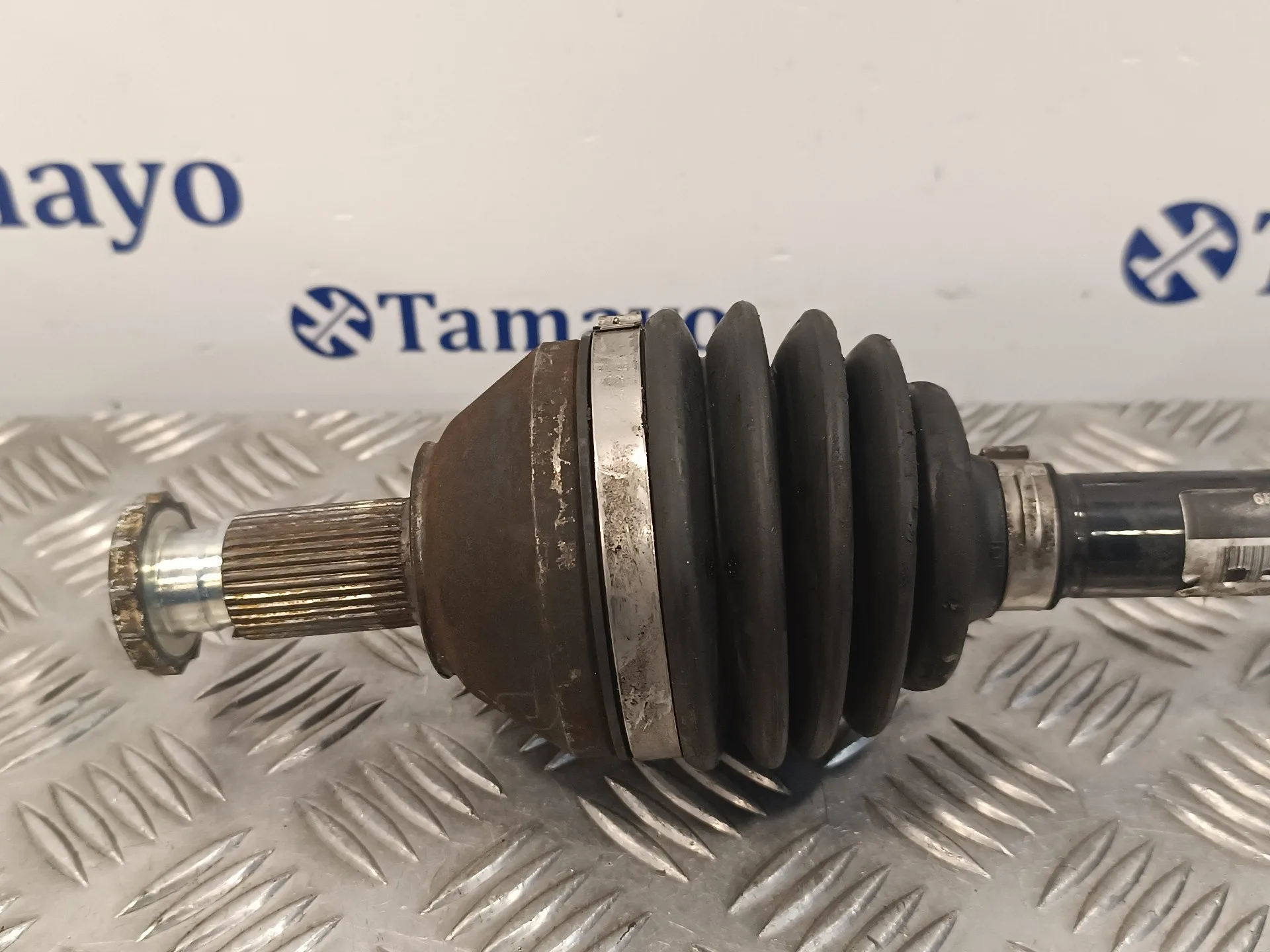 Transmision Delantera Izquierda para Skoda Rapid