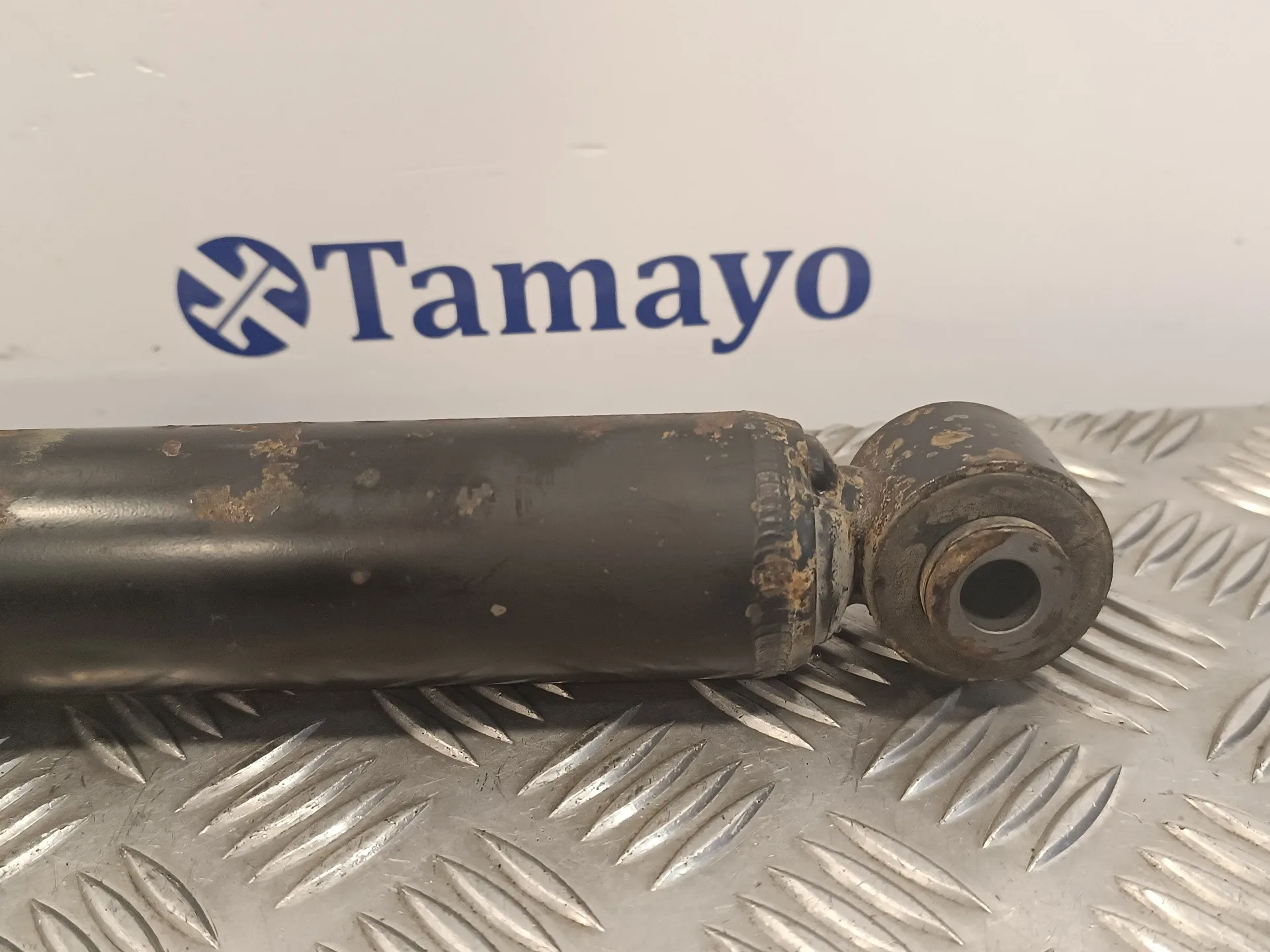 Amortiguador Trasero Derecho para Nissan Pathfinder (R51)