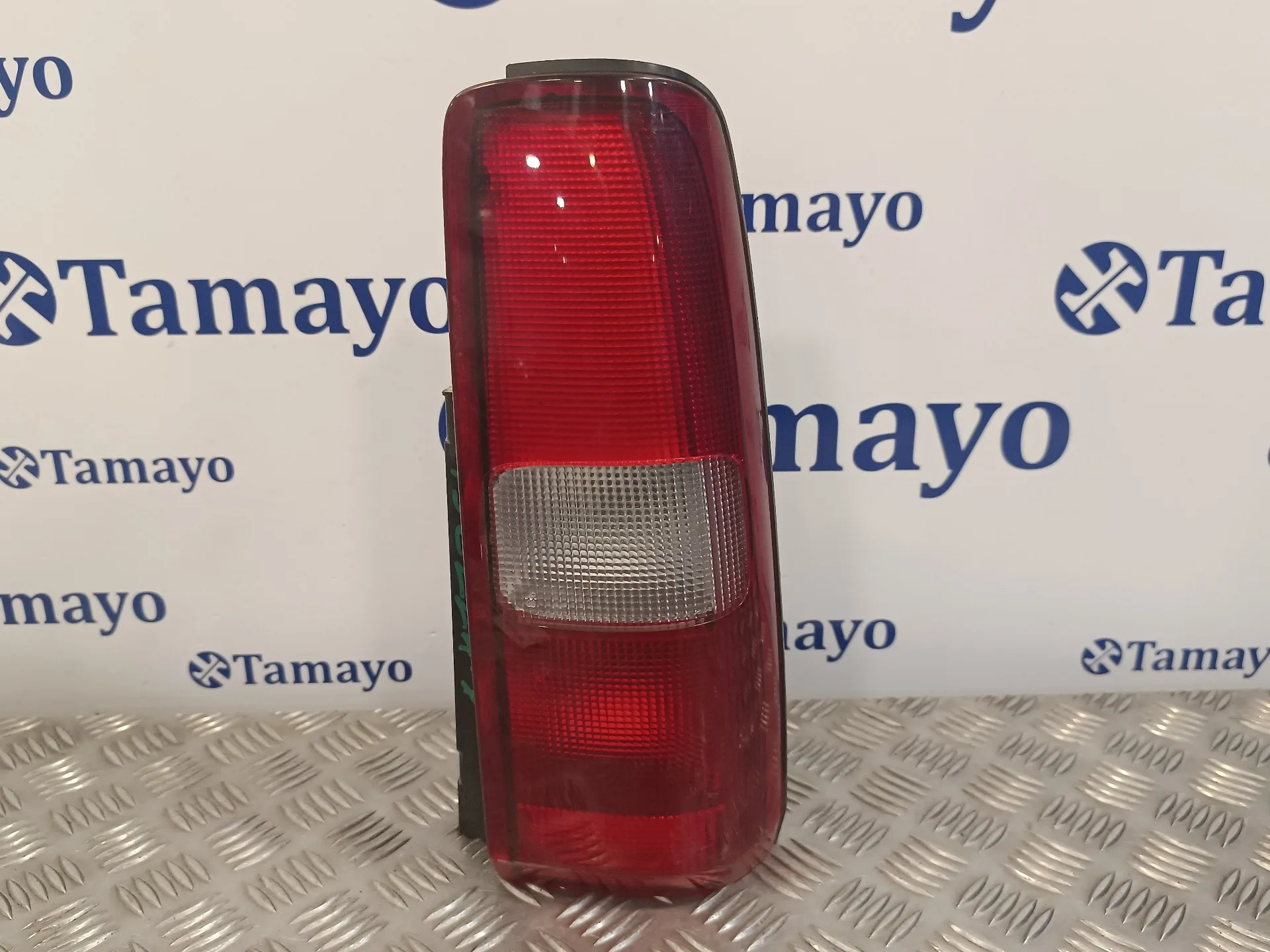 Piloto Trasero Derecho para Suzuki Jimny Sn (Fj)