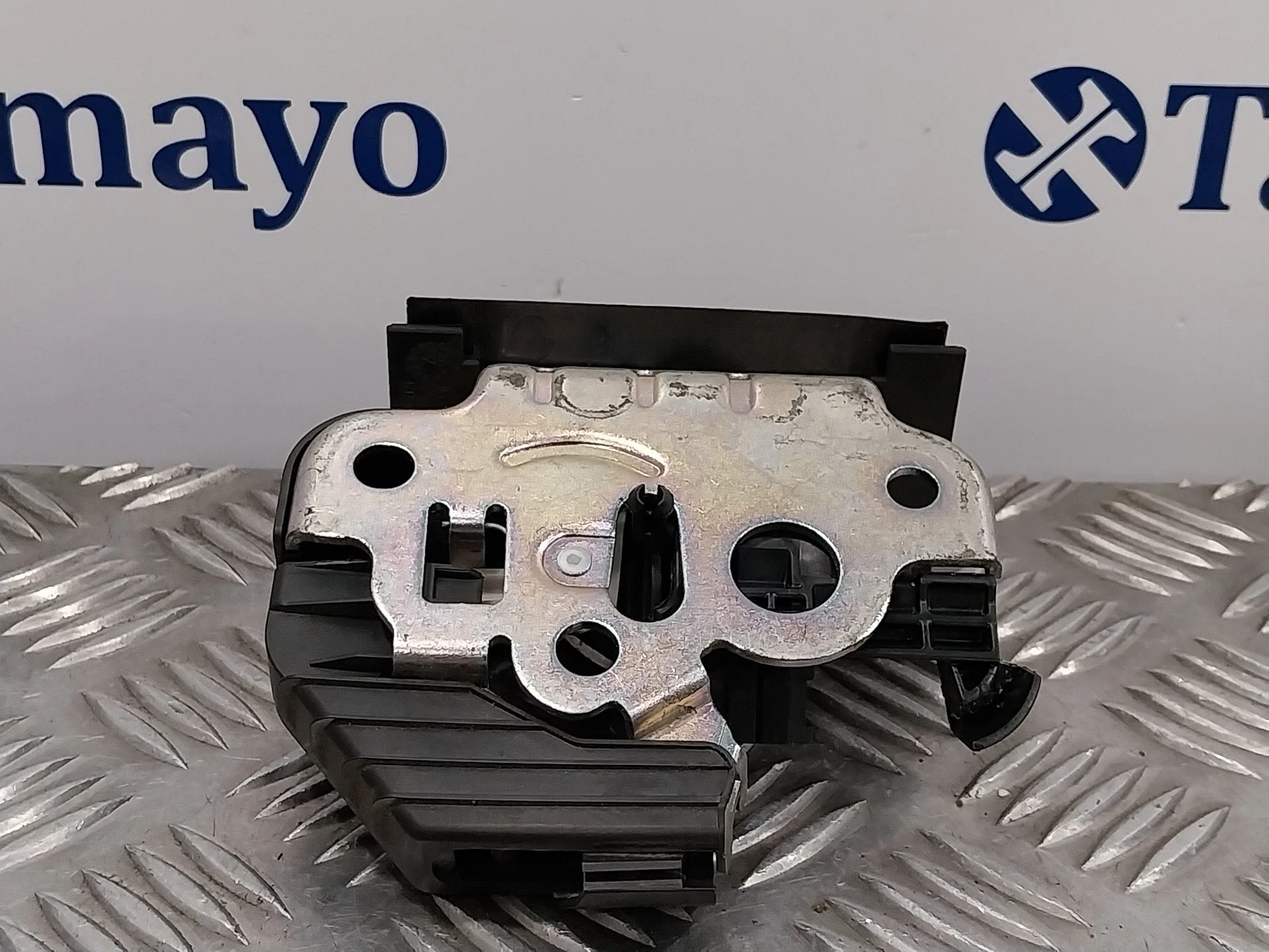 Cerradura Maletero / Porton para Skoda Rapid