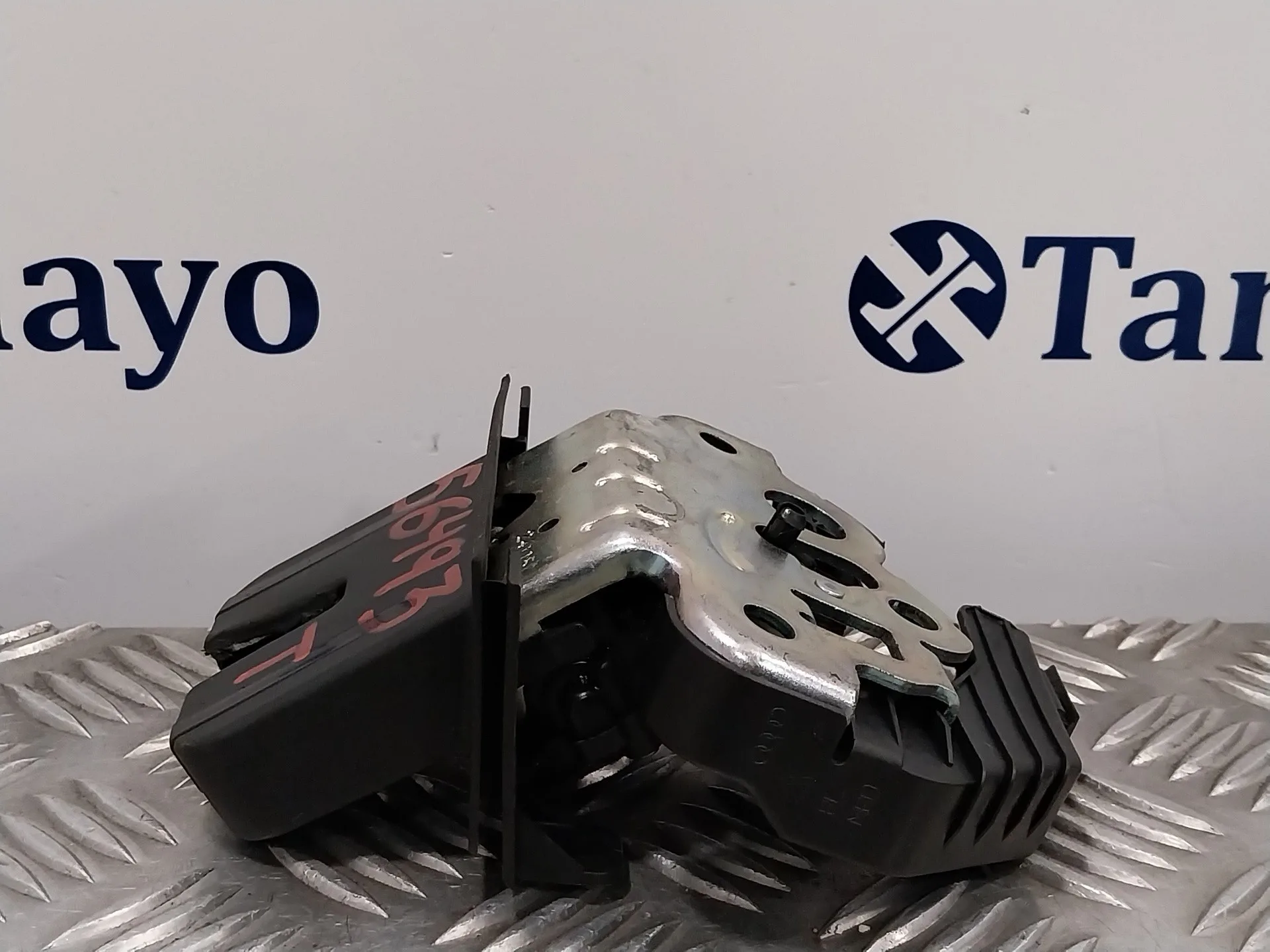 Cerradura Maletero / Porton para Skoda Rapid