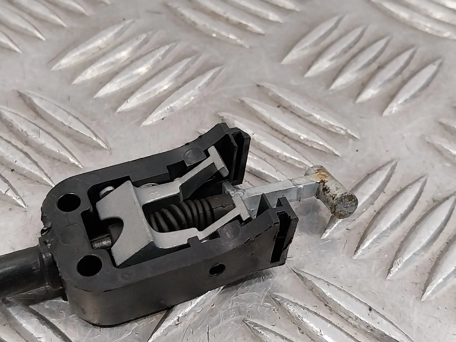 Cerradura Puerta Delantera Izquierda para Volkswagen Polo (6C1)