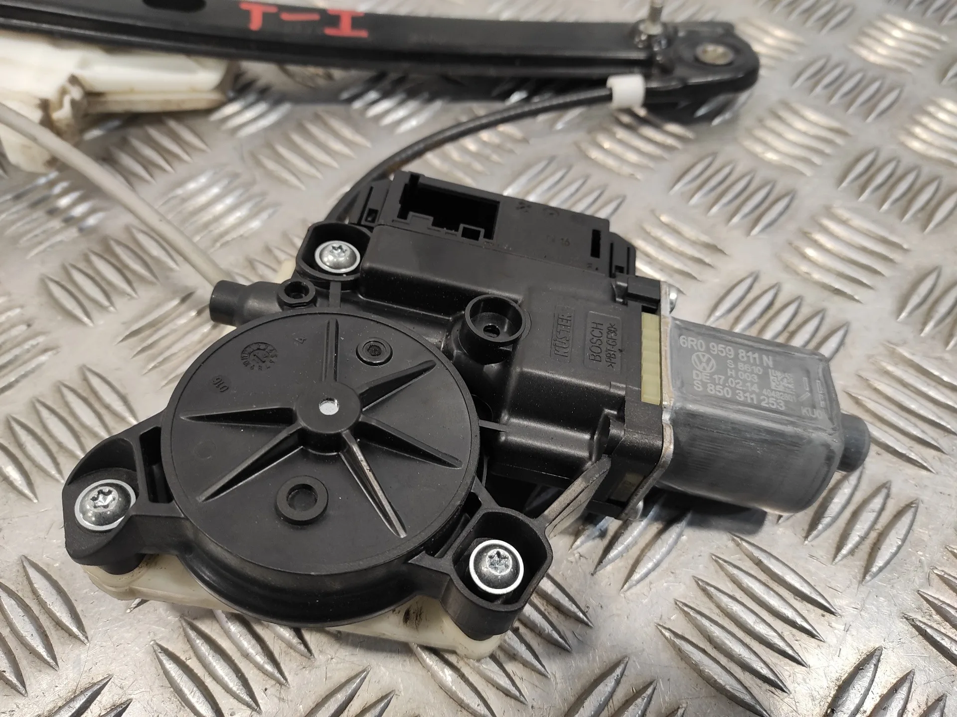 Elevalunas Trasero Izquierdo para Volkswagen Polo (6C1)