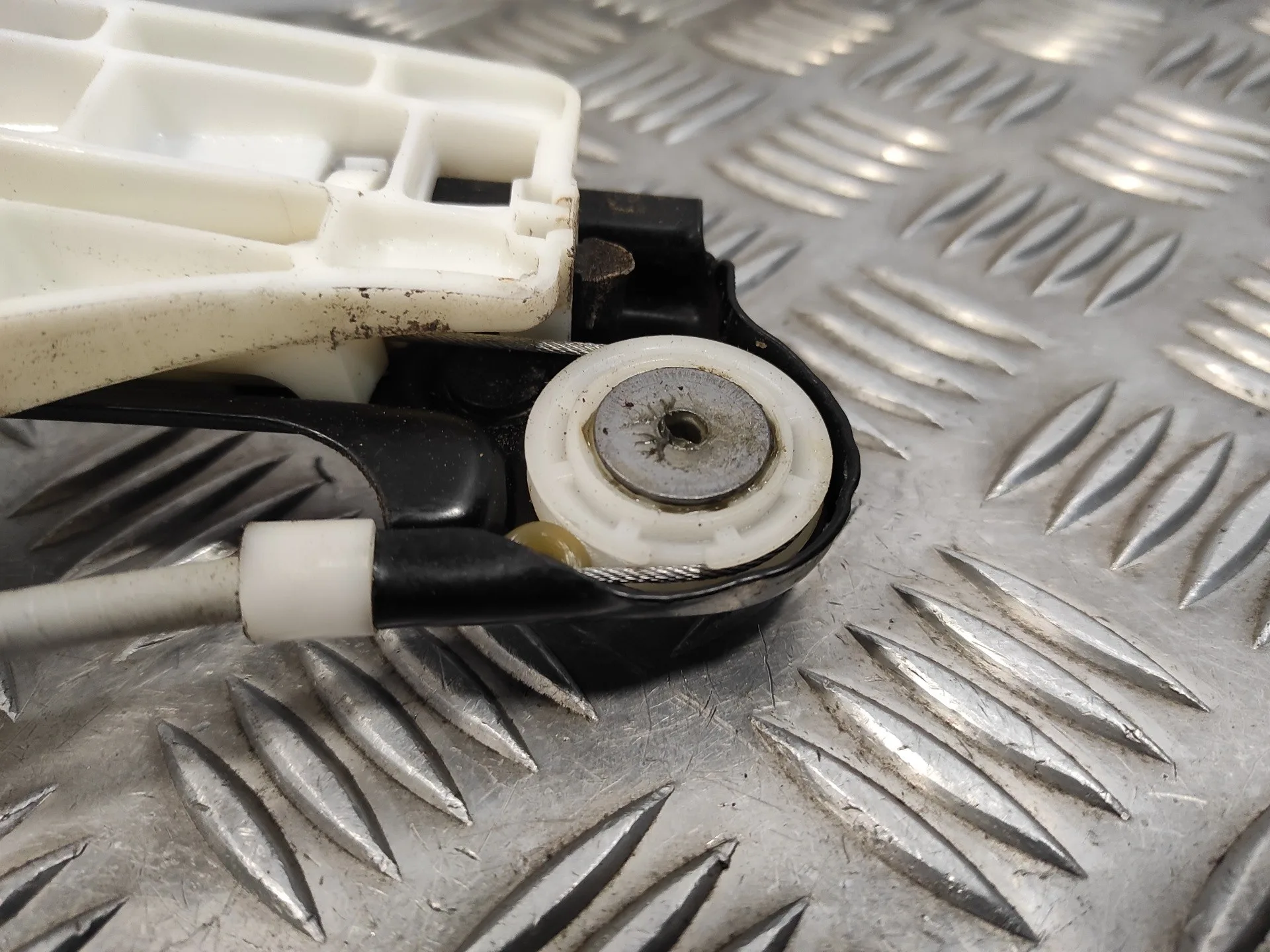 Elevalunas Trasero Izquierdo para Volkswagen Polo (6C1)