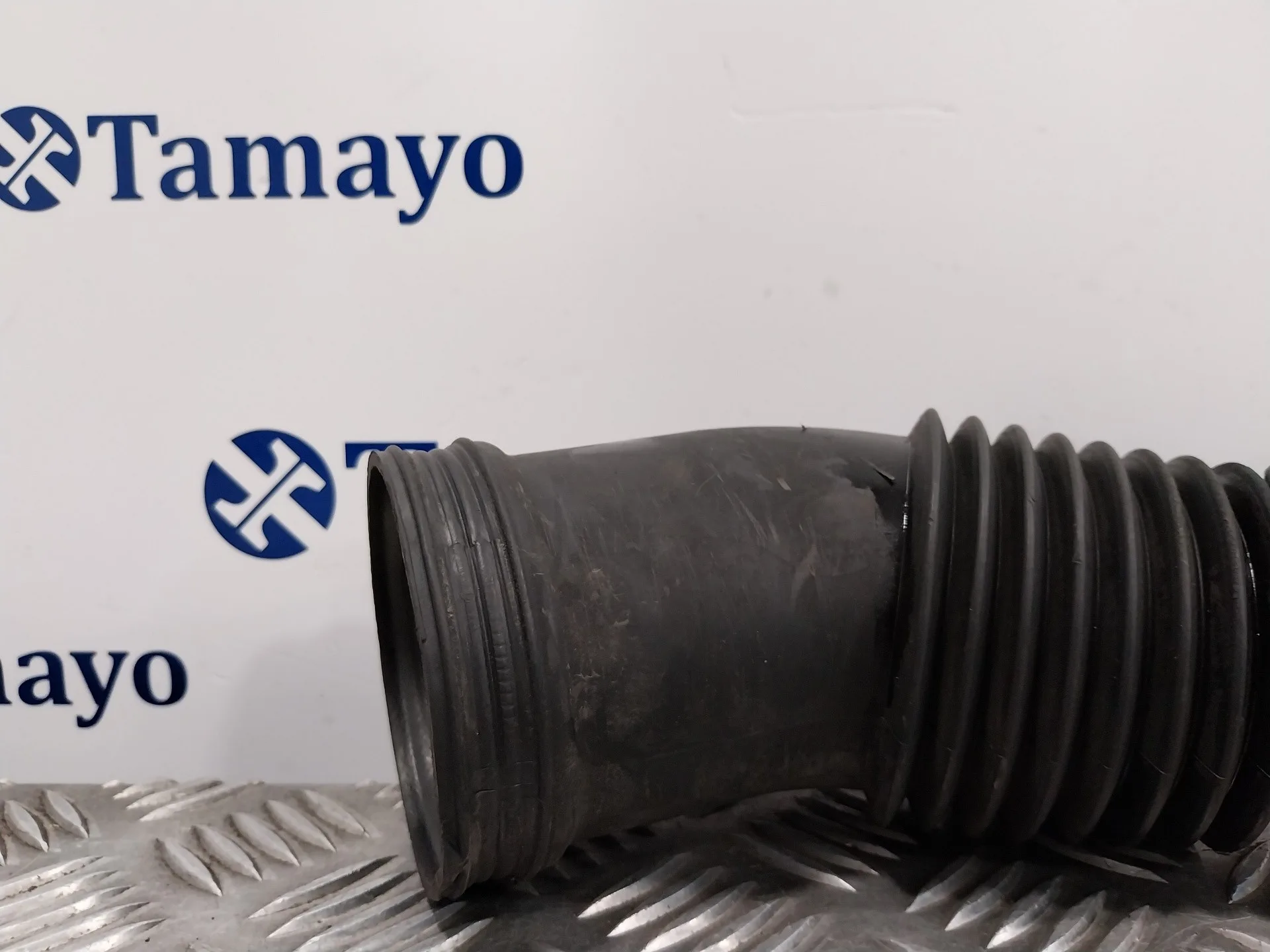 Tubo para Iveco Daily Caja Cerrada (2006 =>)