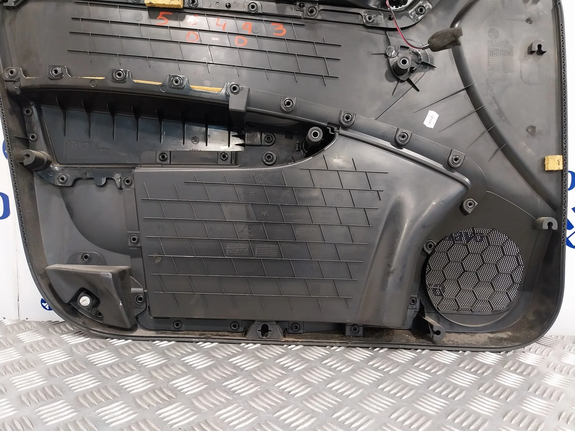 Guarnecido Puerta Delantera Derecha para Skoda Rapid