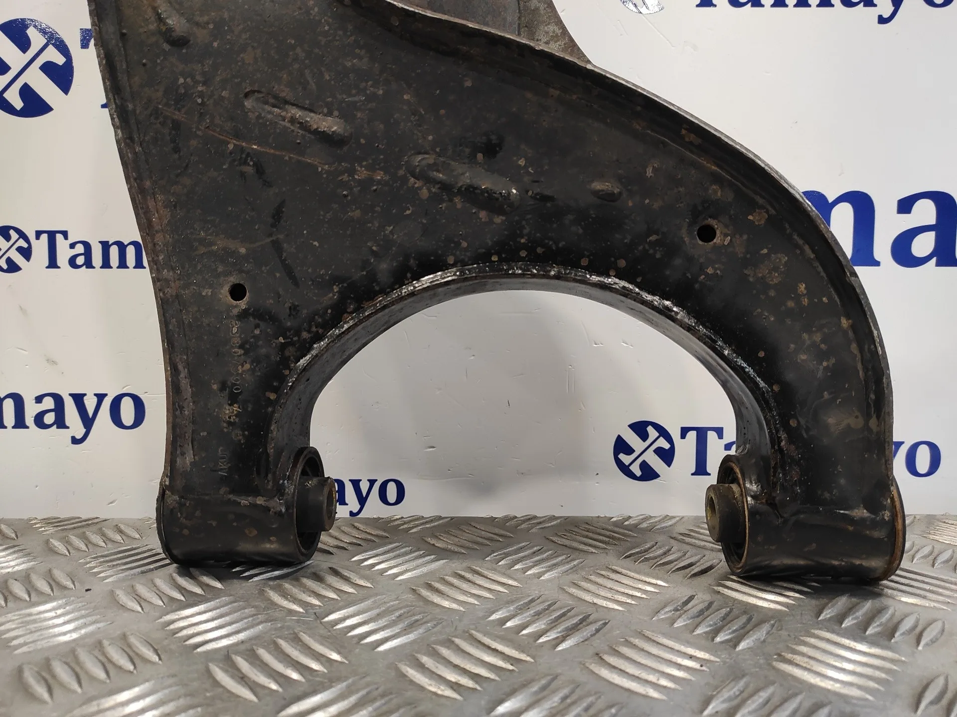 Brazo Suspension Inferior Trasero Derecho para Nissan Pathfinder (R51)