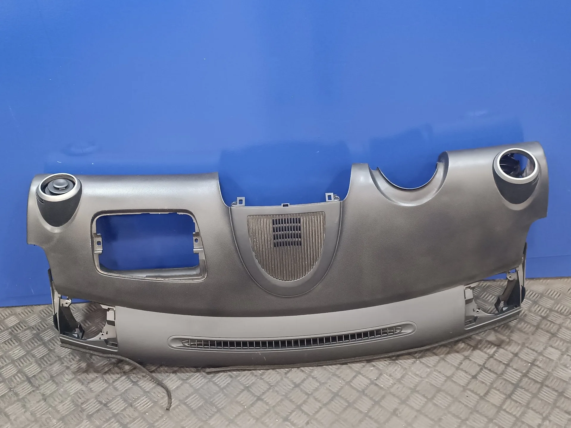 Salpicadero para Peugeot 107