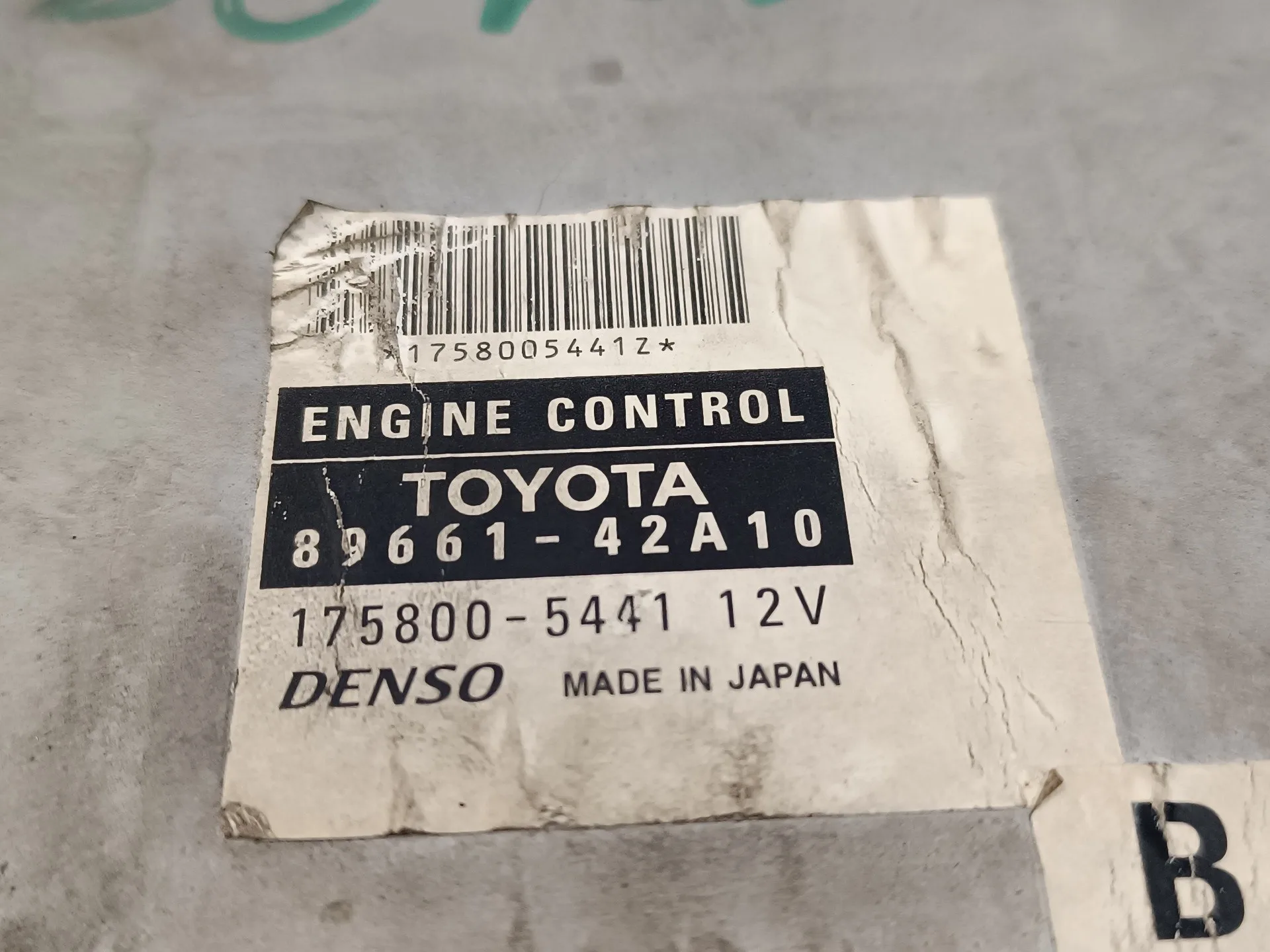 Centralita Motor Uce para Toyota Rav 4 (A2)