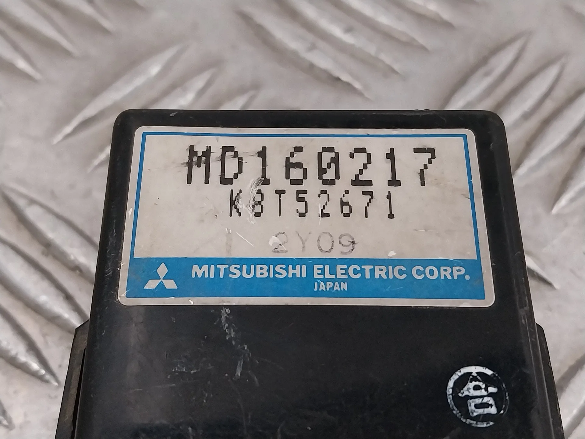 Modulo Electronico para Mitsubishi Montero (V20/V40)