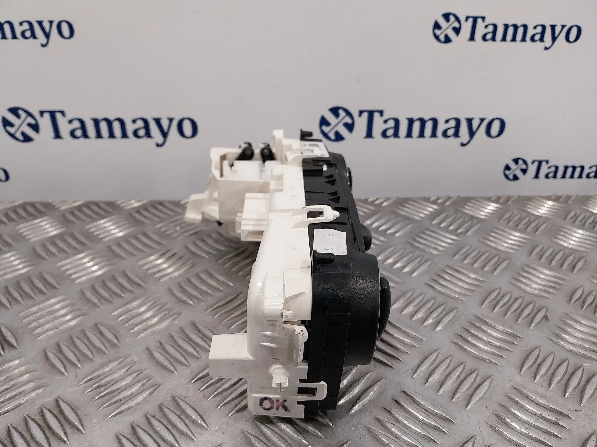 Mando Climatizador para Mercedes-Benz Clase A (W169)